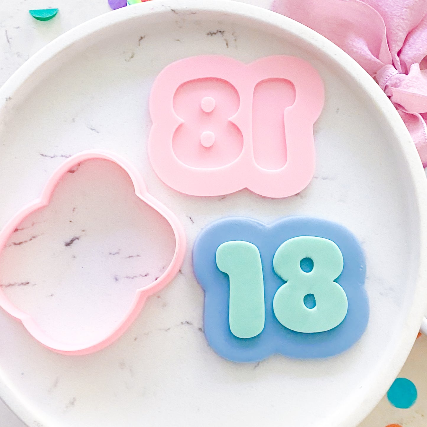 "18" Bubble Font - Cookie Stamp & Cutter Set