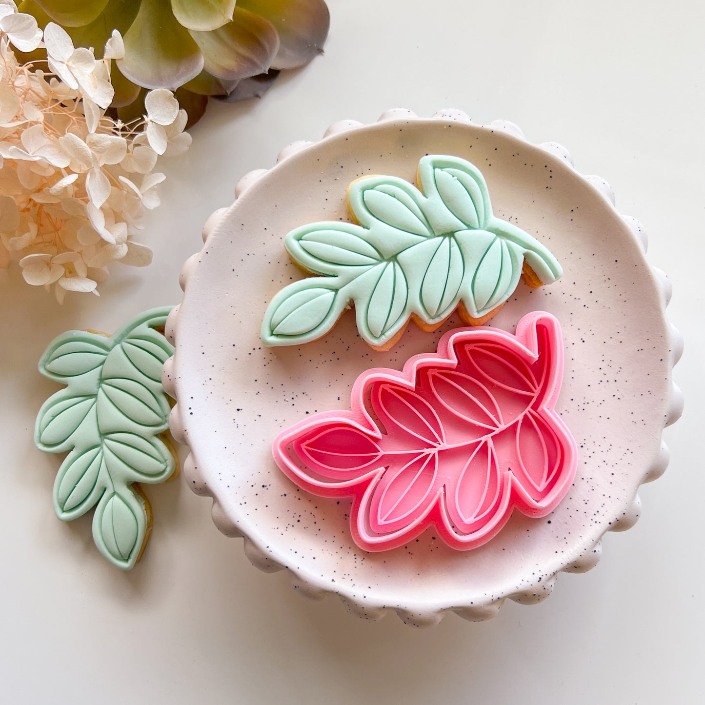 "Leaf #2" - Cookie Cutter & Stamp (4pc)