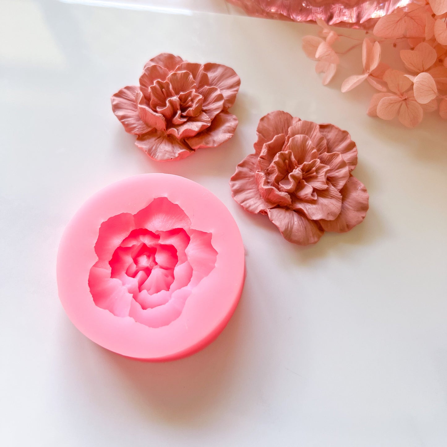 "Layered Hibiscus" - Silicone Mould