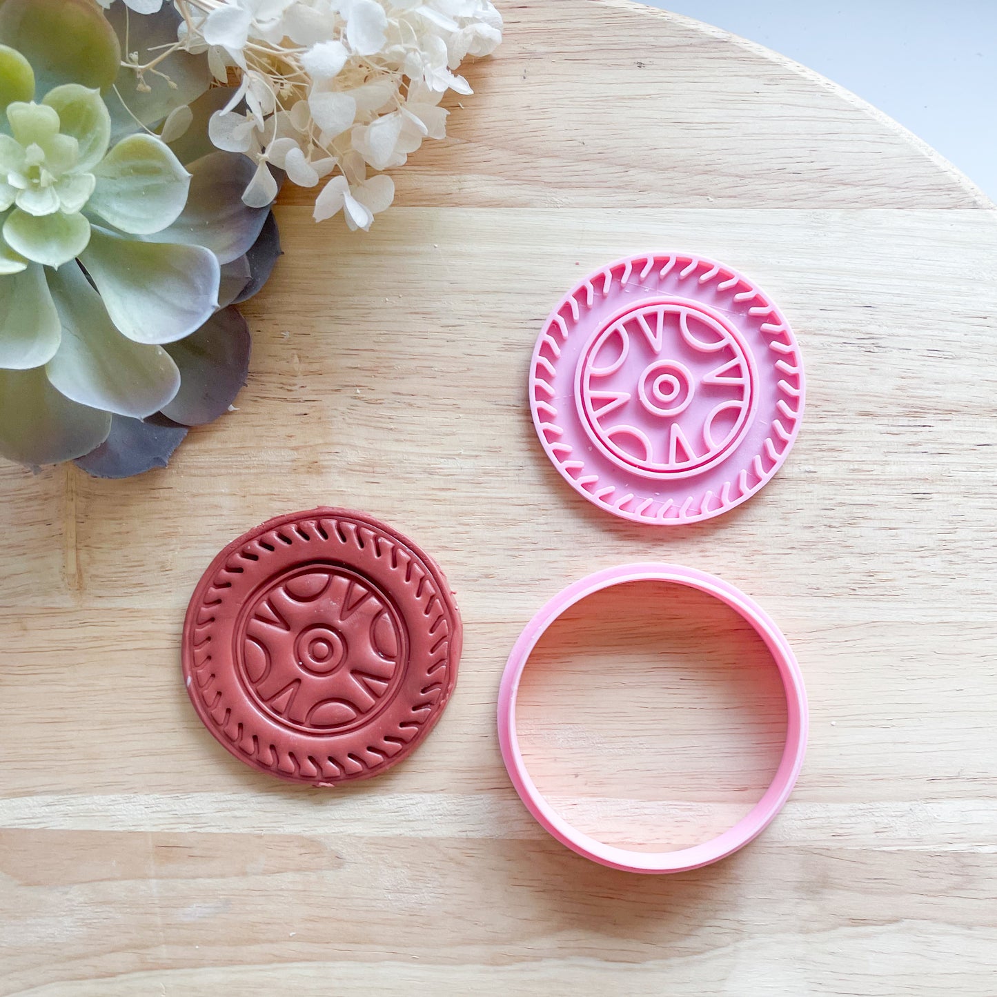 "Wheel" - Cookie Cutter & Stamp