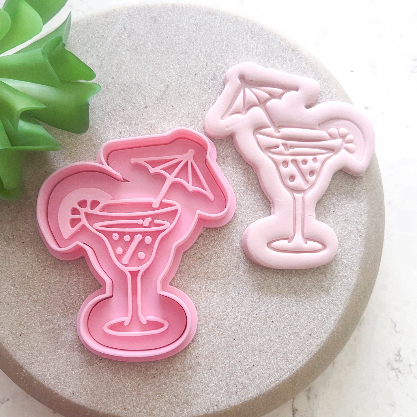 "Cocktail" - Cookie Cutter & Stamp