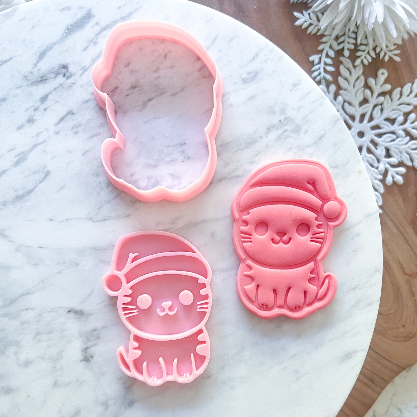 "Christmas Kitty" Cookie Cutter & Stamp