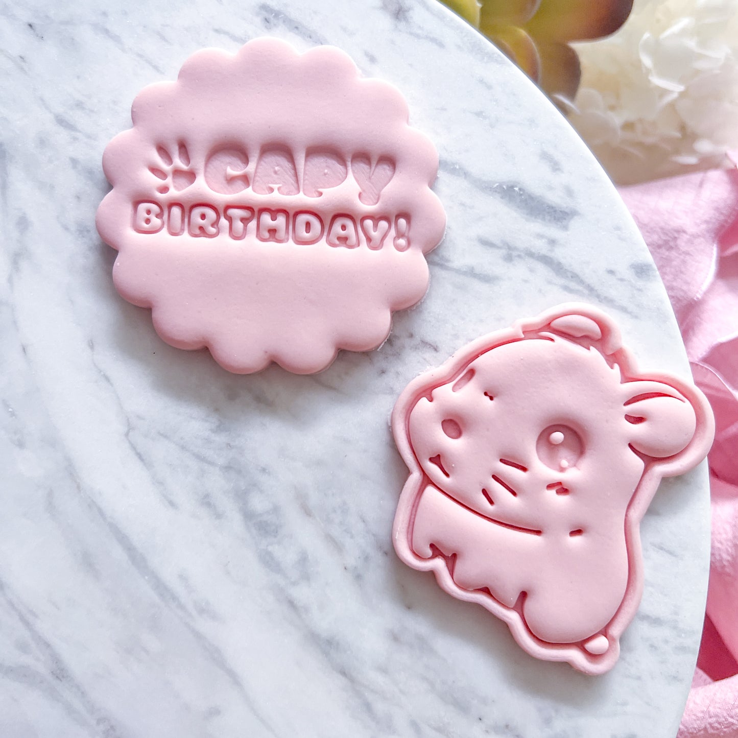 "Capy Birthday" Fondant Stamp
