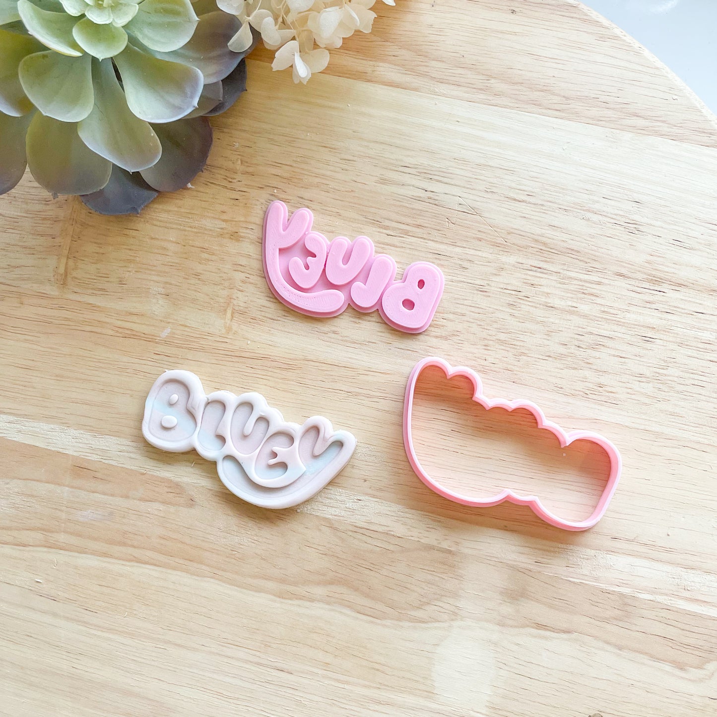 "Bluey Logo" - Cookie Cutter & Stamp