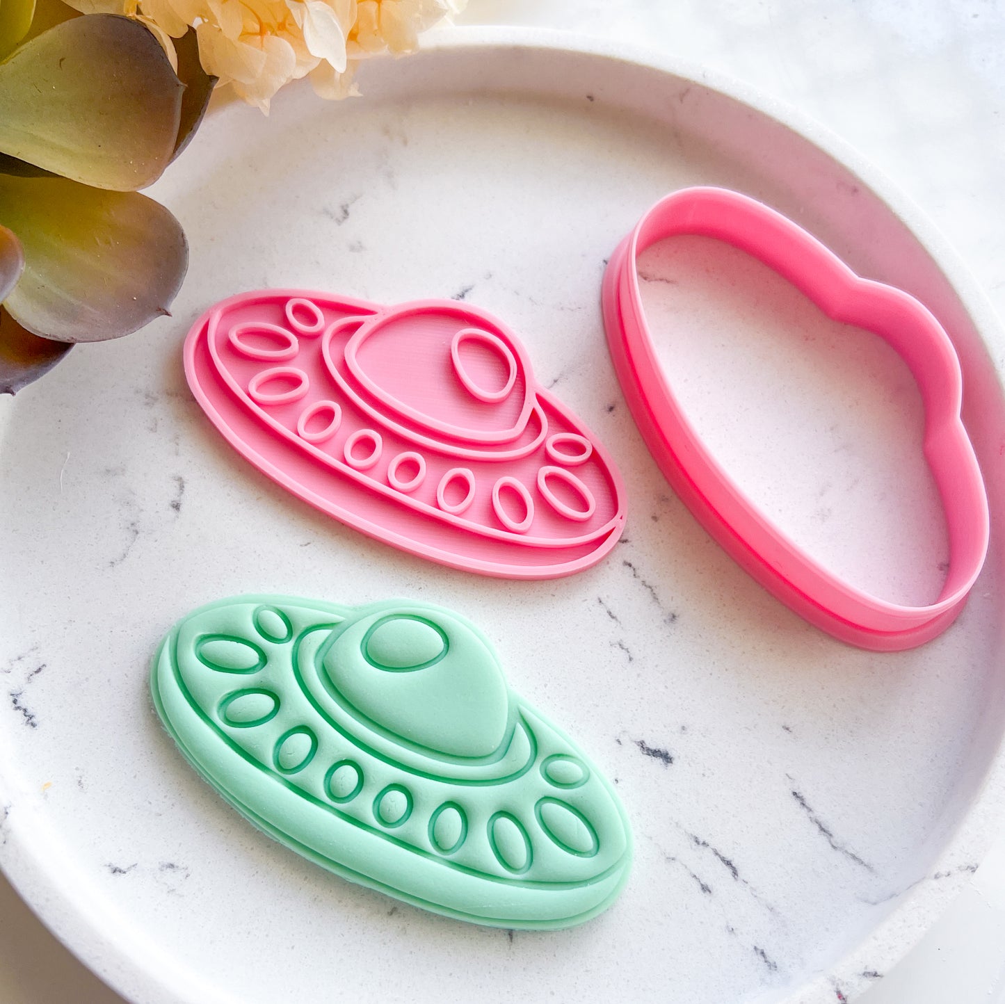 "UFO" - Cookie Cutter & Stamp