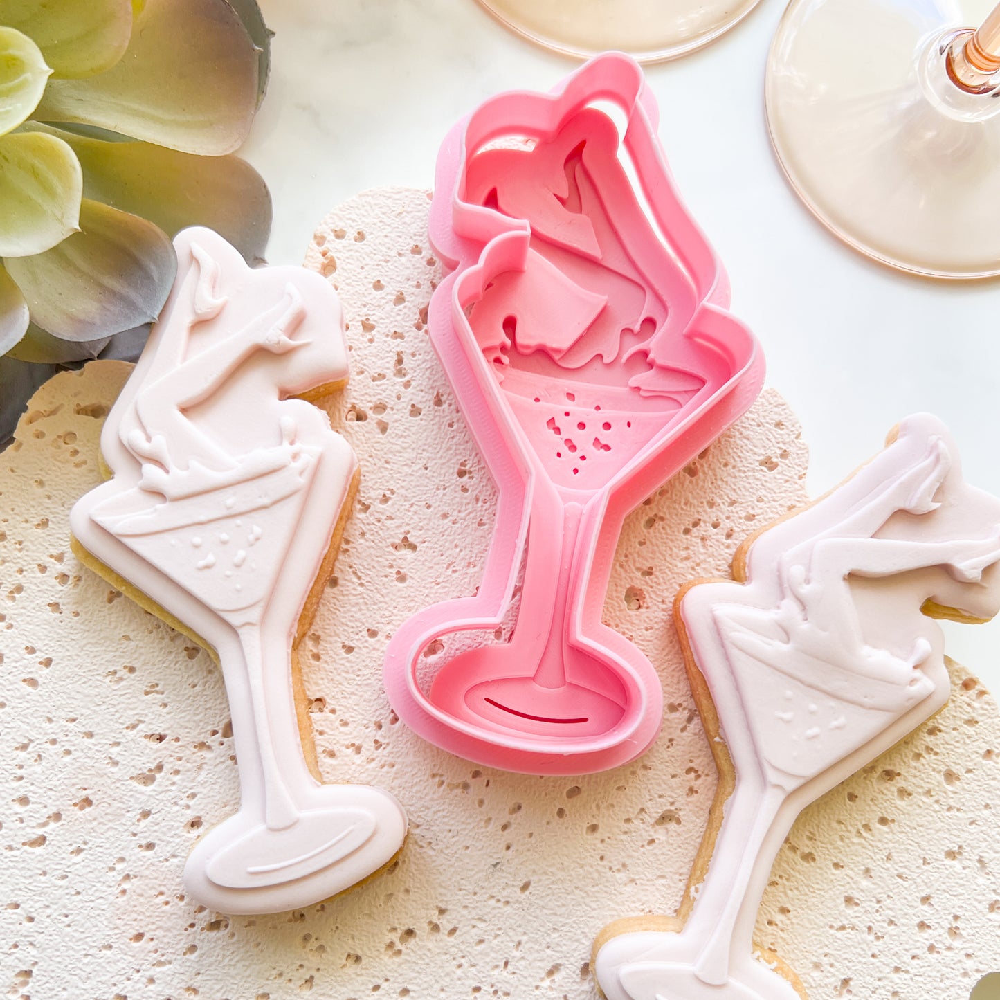 "Heels Up" - Cookie Cutter & Stamp