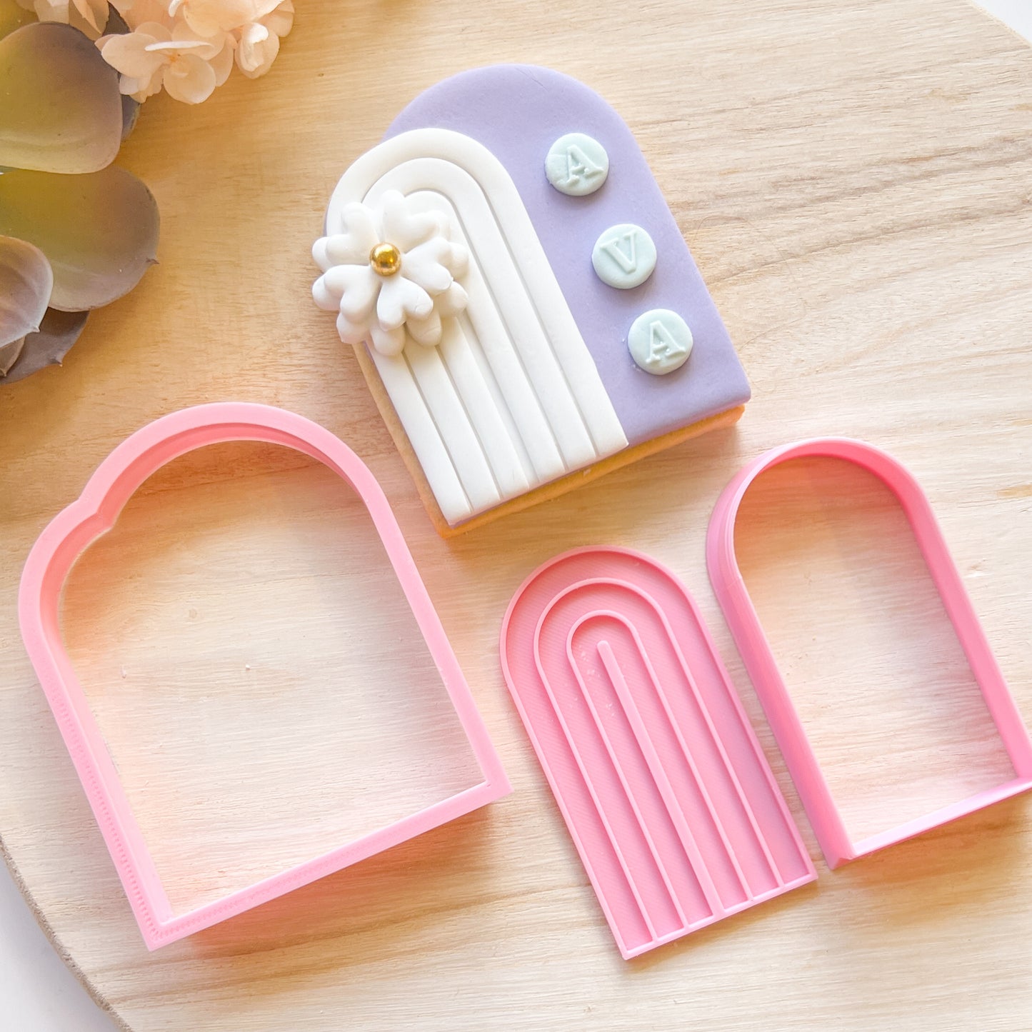 Double Arch Cookie Cutter
