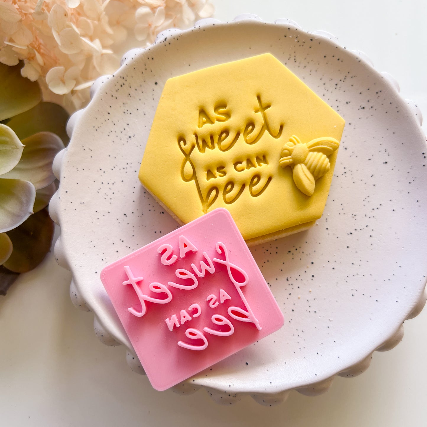 "Sweet as can Bee" - Deboss Stamp