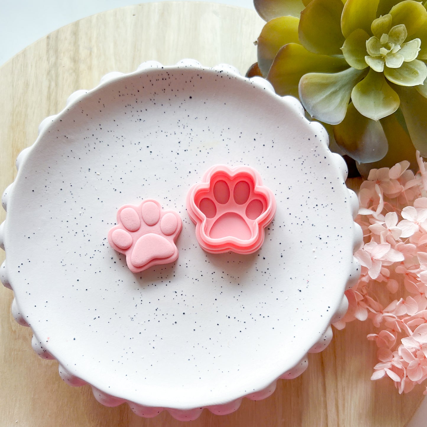 "Paw Print" Fondant Minis