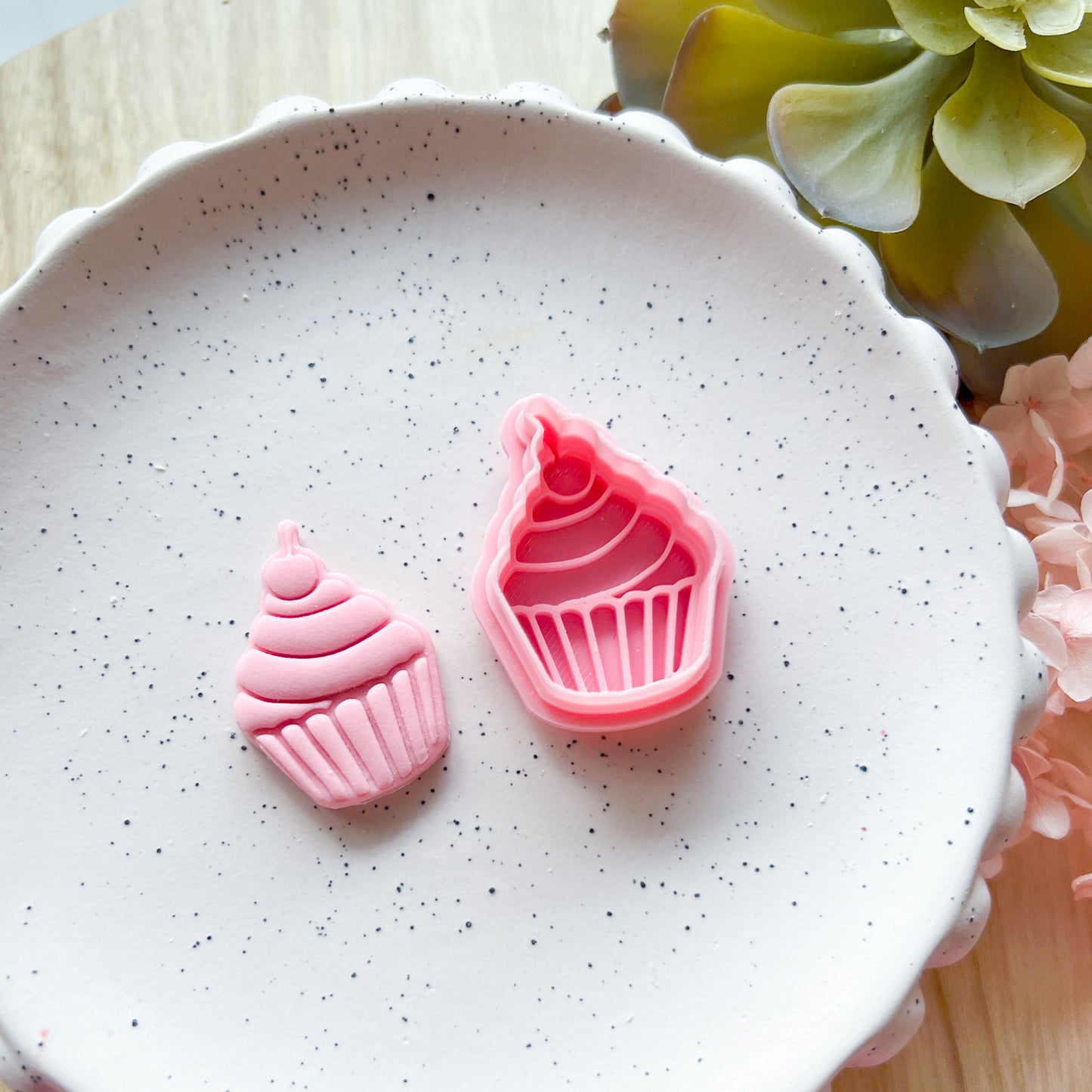 "Cupcake" Fondant Mini