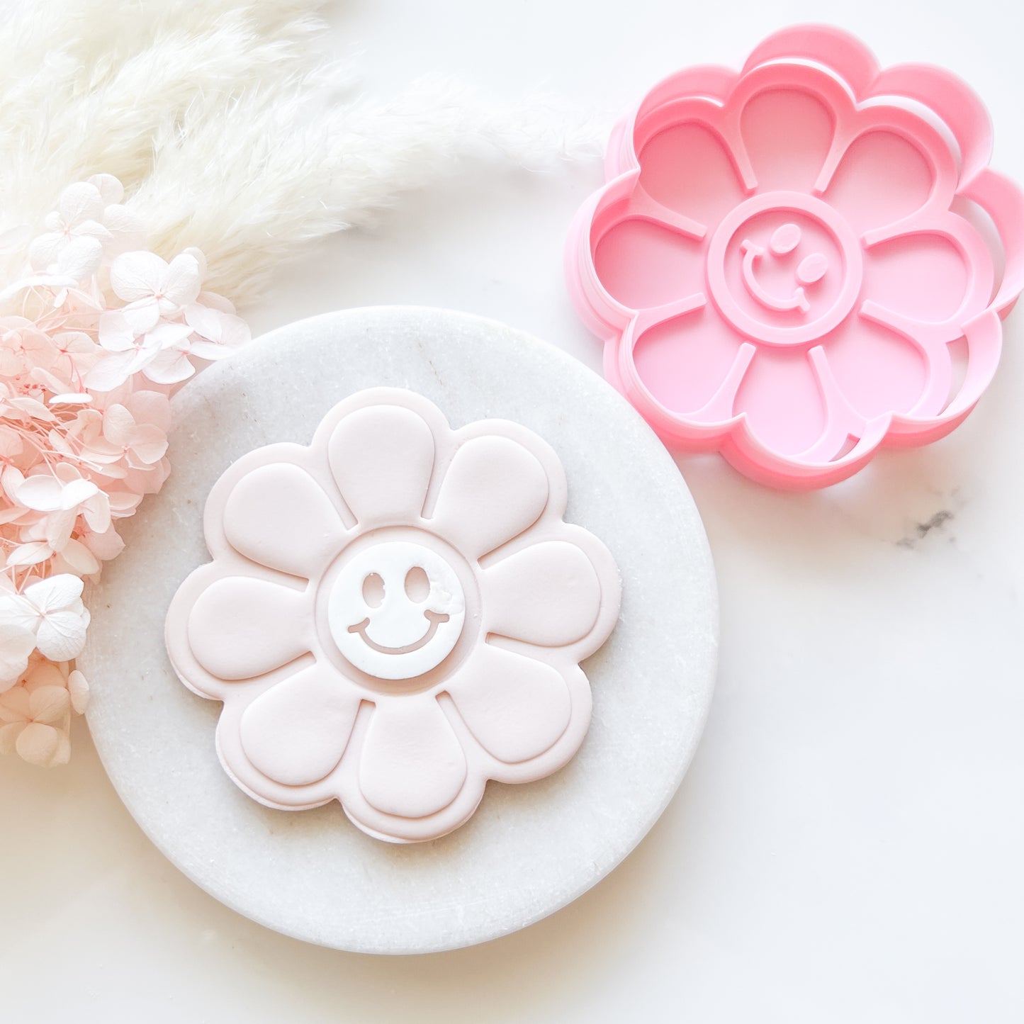 "Smiley Daisy" - Cookie Cutter & Stamp