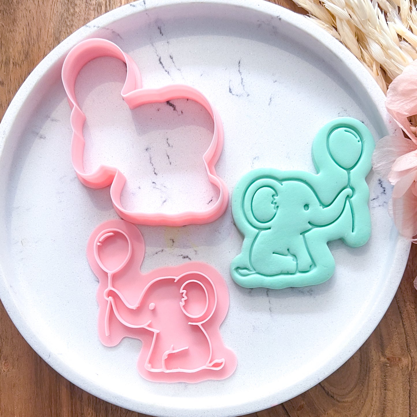 "Elephant with Baloon" - Cookie Cutter & Stamp
