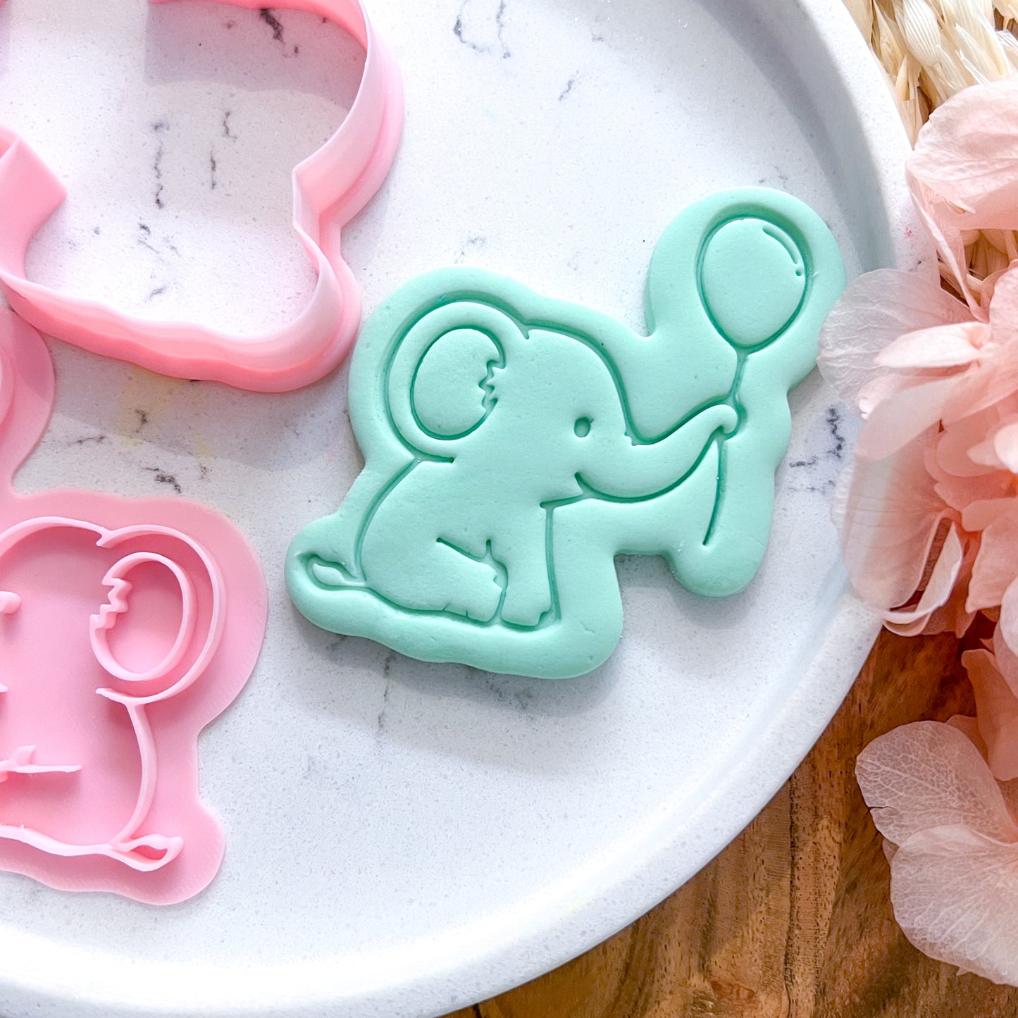 "Elephant with Baloon" - Cookie Cutter & Stamp
