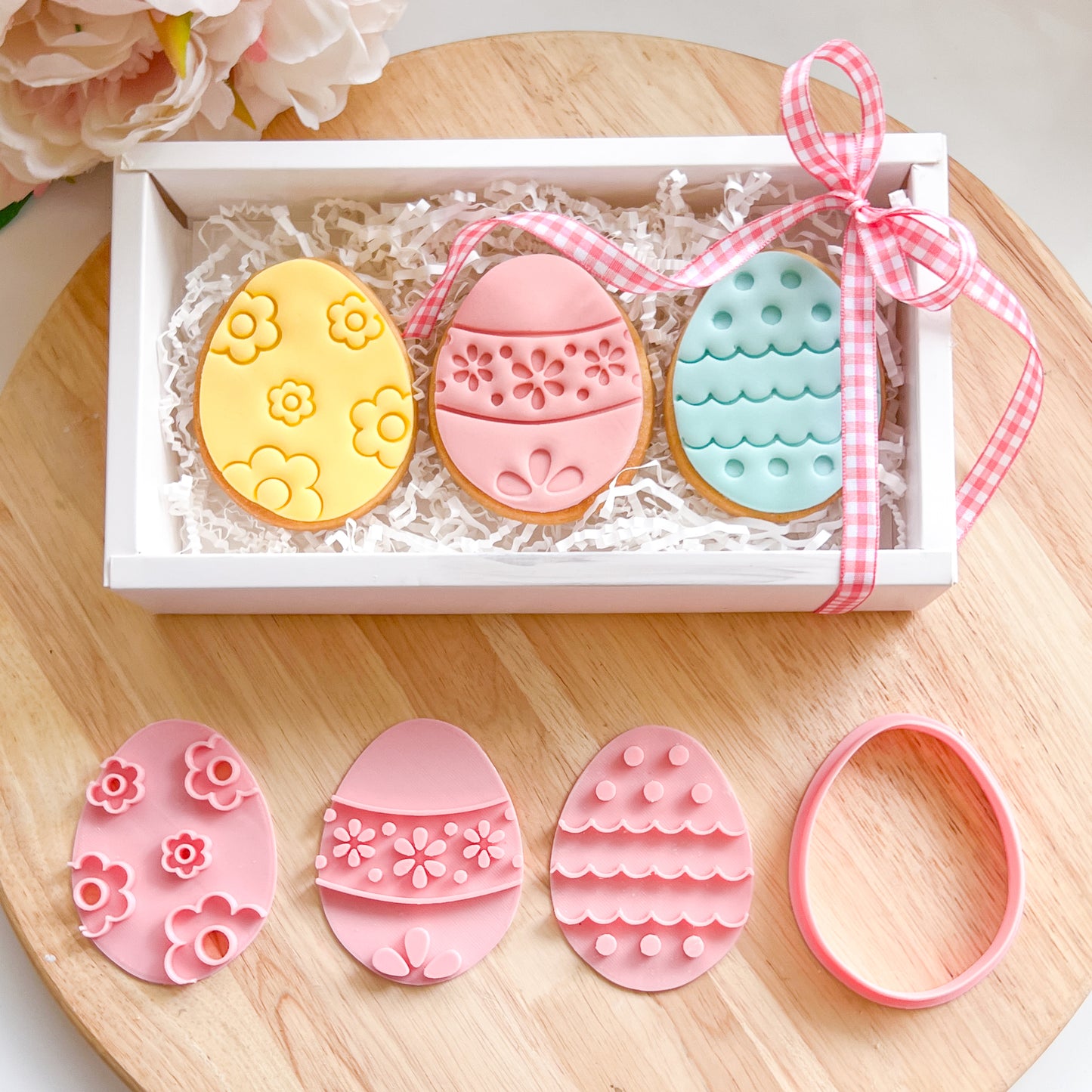 "Easter Egg Set" - Cutter & Stamp (4pc)