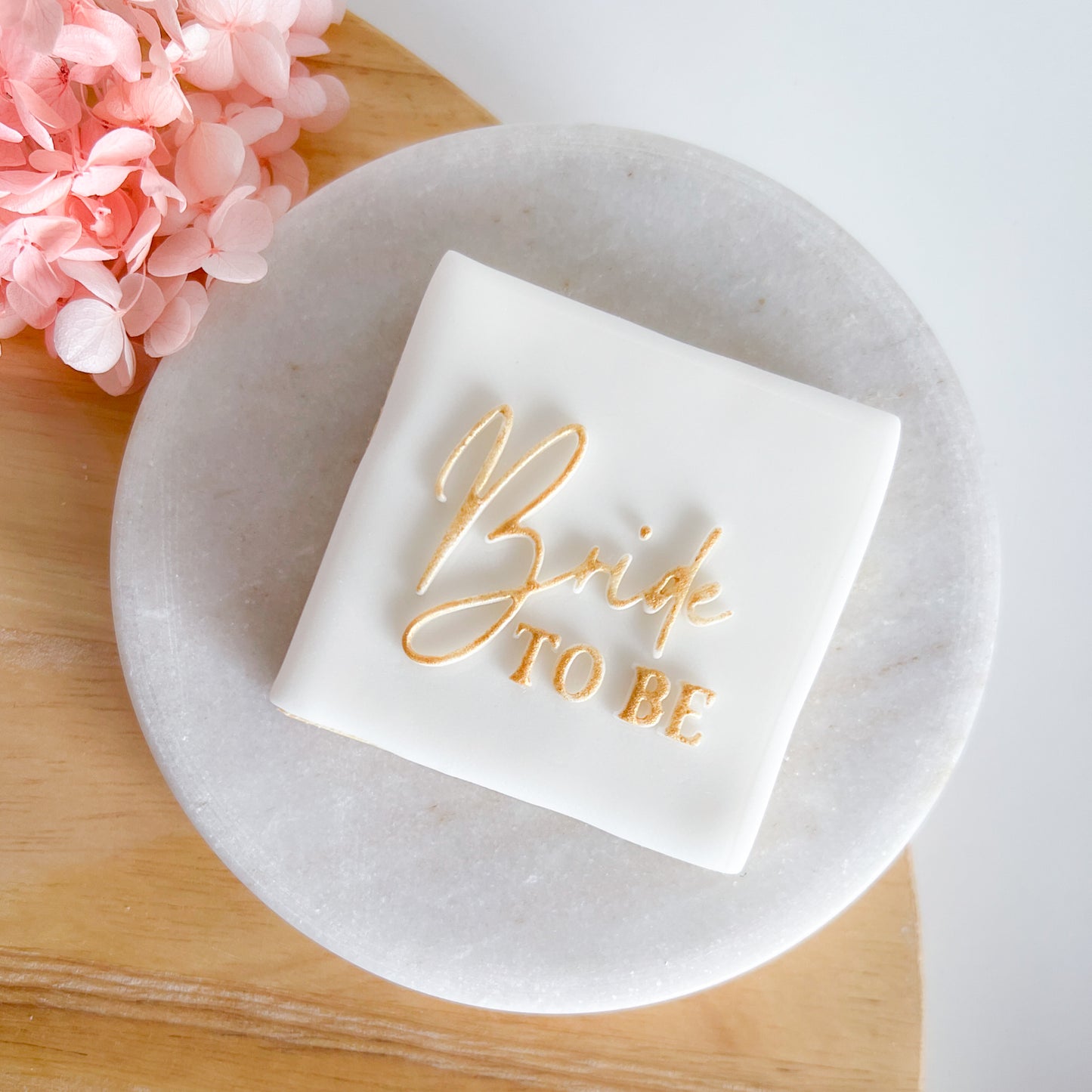 "Bride to Be" - Embossing Stamp