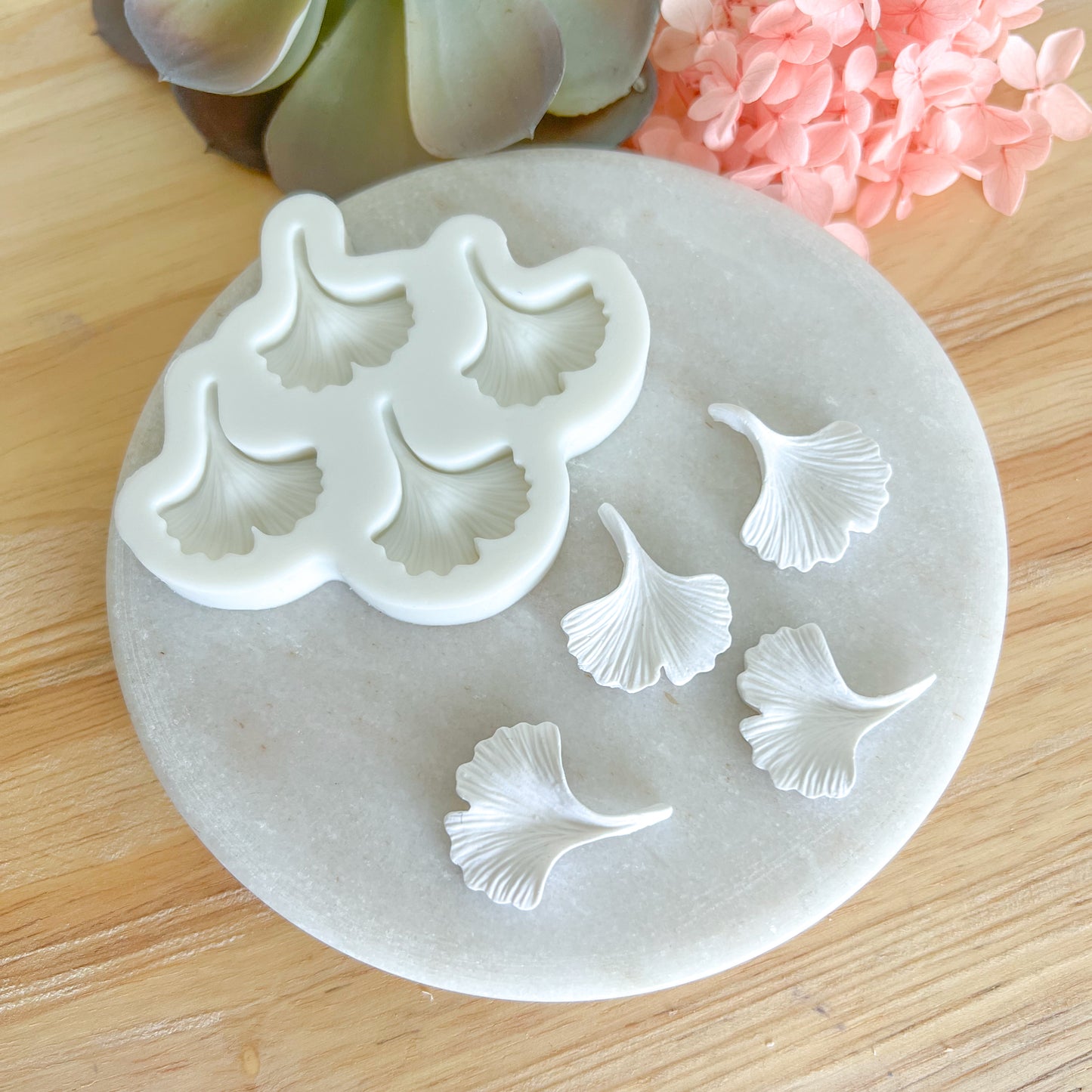 "Ginkgo Leaves" - Silicone Mould