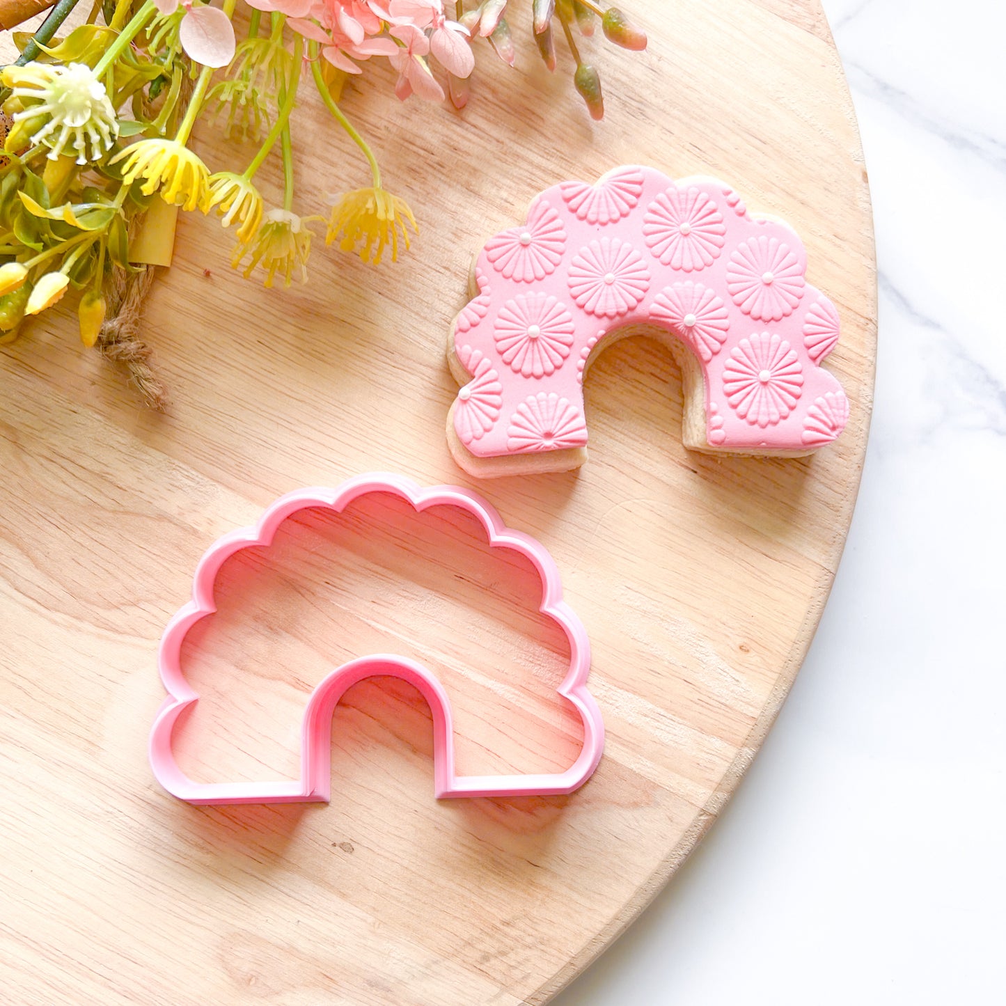 Scalloped Rainbow Cookie Cutter