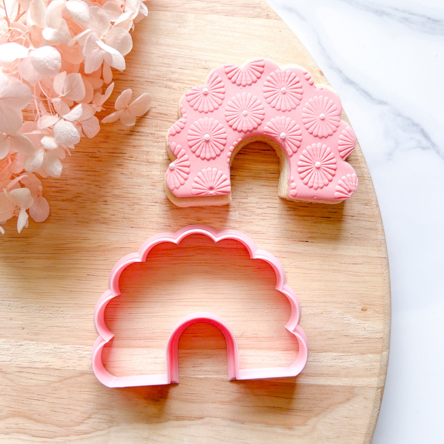 Scalloped Rainbow Cookie Cutter