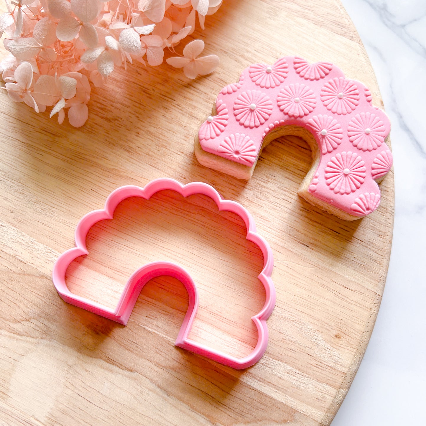 Scalloped Rainbow Cookie Cutter