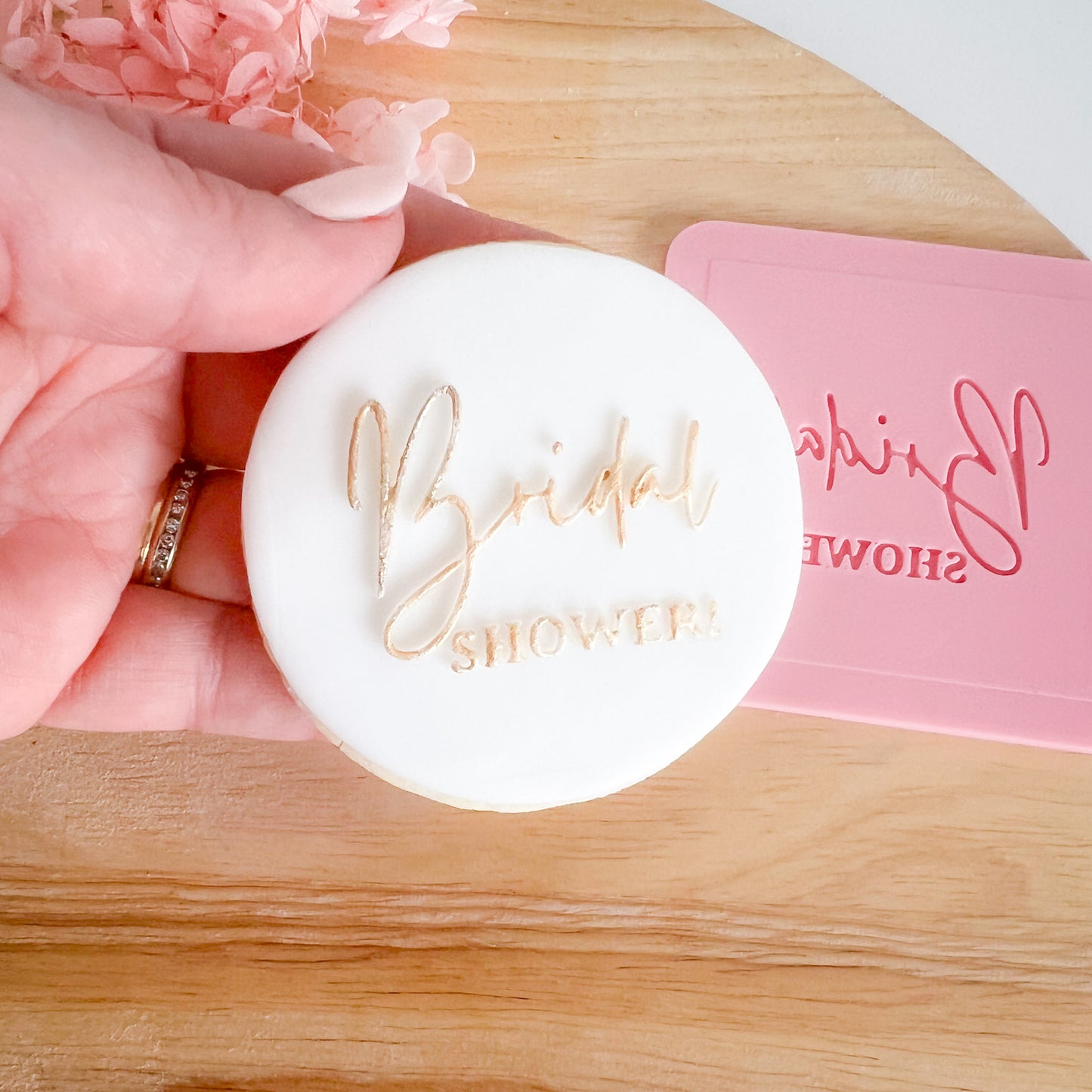 "Bridal Shower" - Embossing Stamp