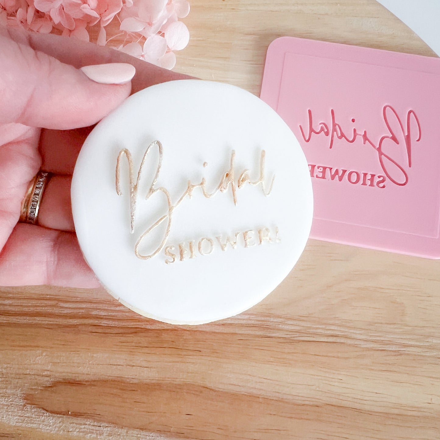 "Bridal Shower" - Embossing Stamp