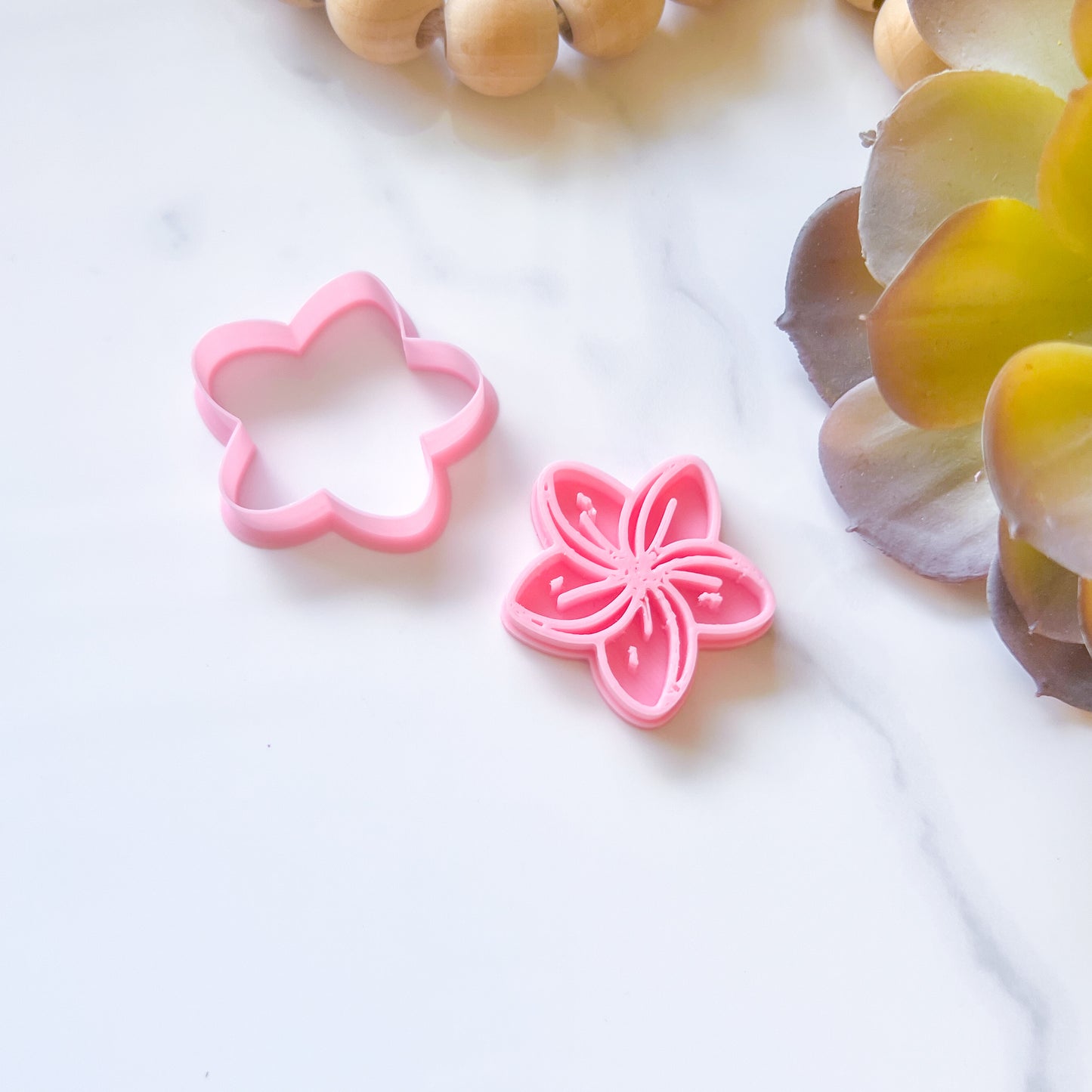 "Frangipani" Fondant Minis