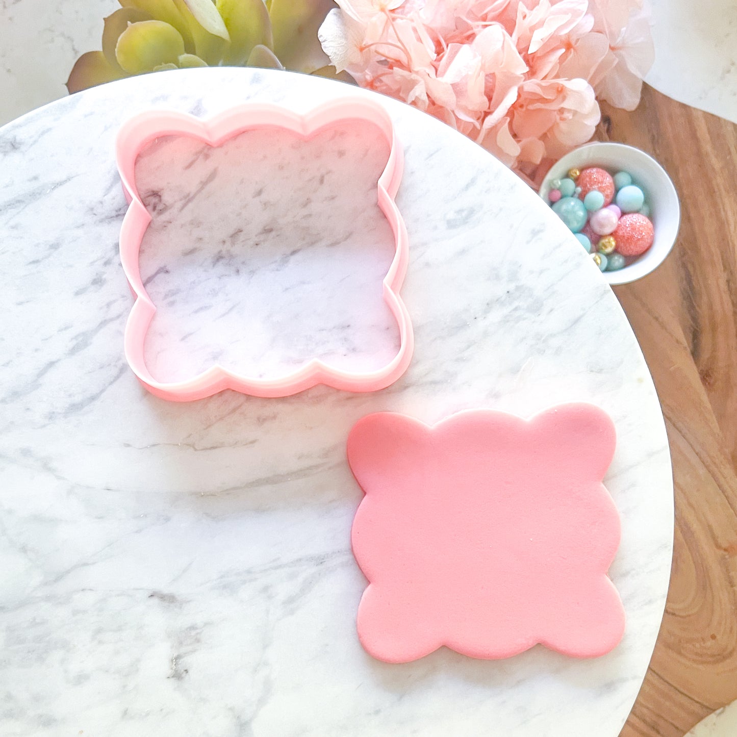 "Scalloped Square" - Cookie Cutter