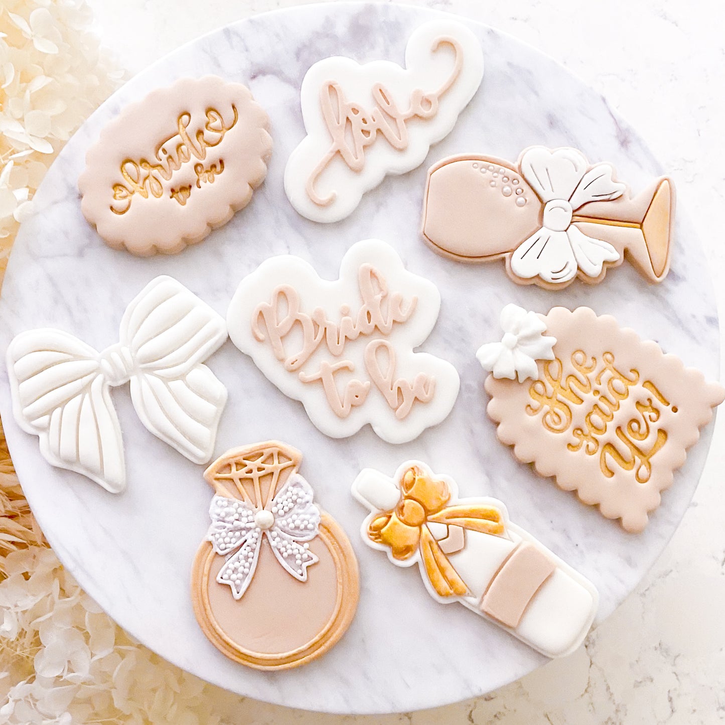 "Champagne Glass" - Cookie Cutter & Stamp