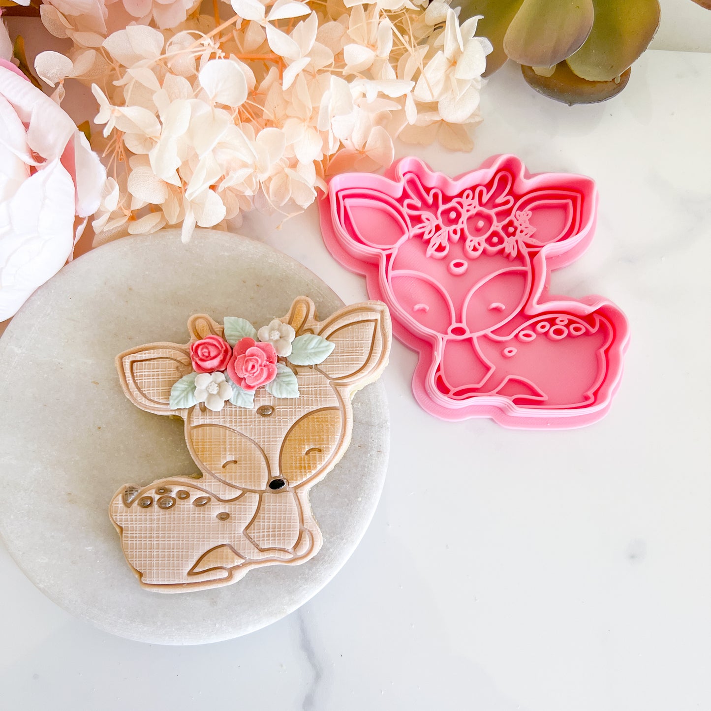 "Deer with floral crown" - Cookie Cutter & Stamp