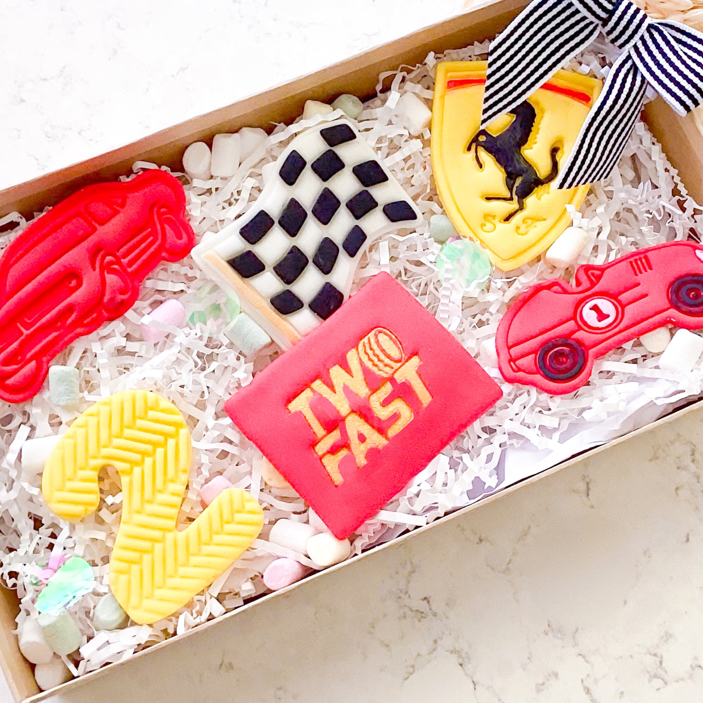 "Ferrari Logo" - Cookie Cutter & Stamp