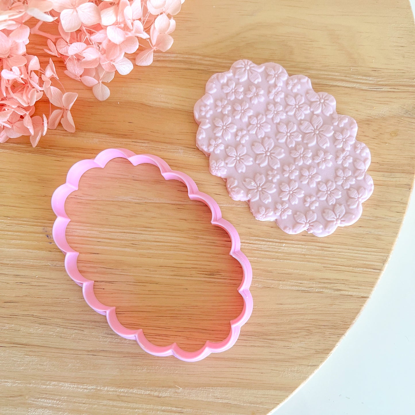 Scalloped Oval Cookie Cutter