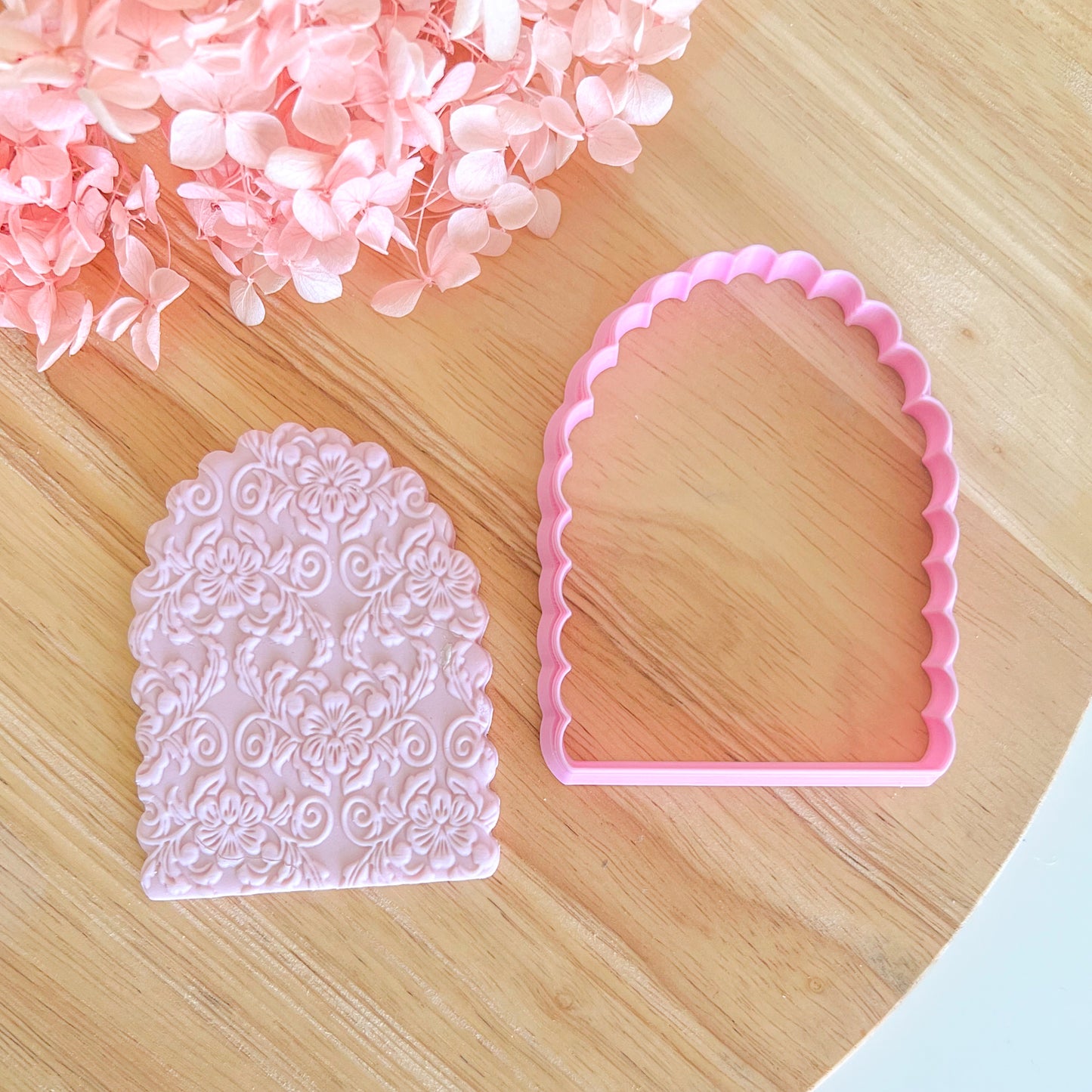 Scalloped Arch Cookie Cutter