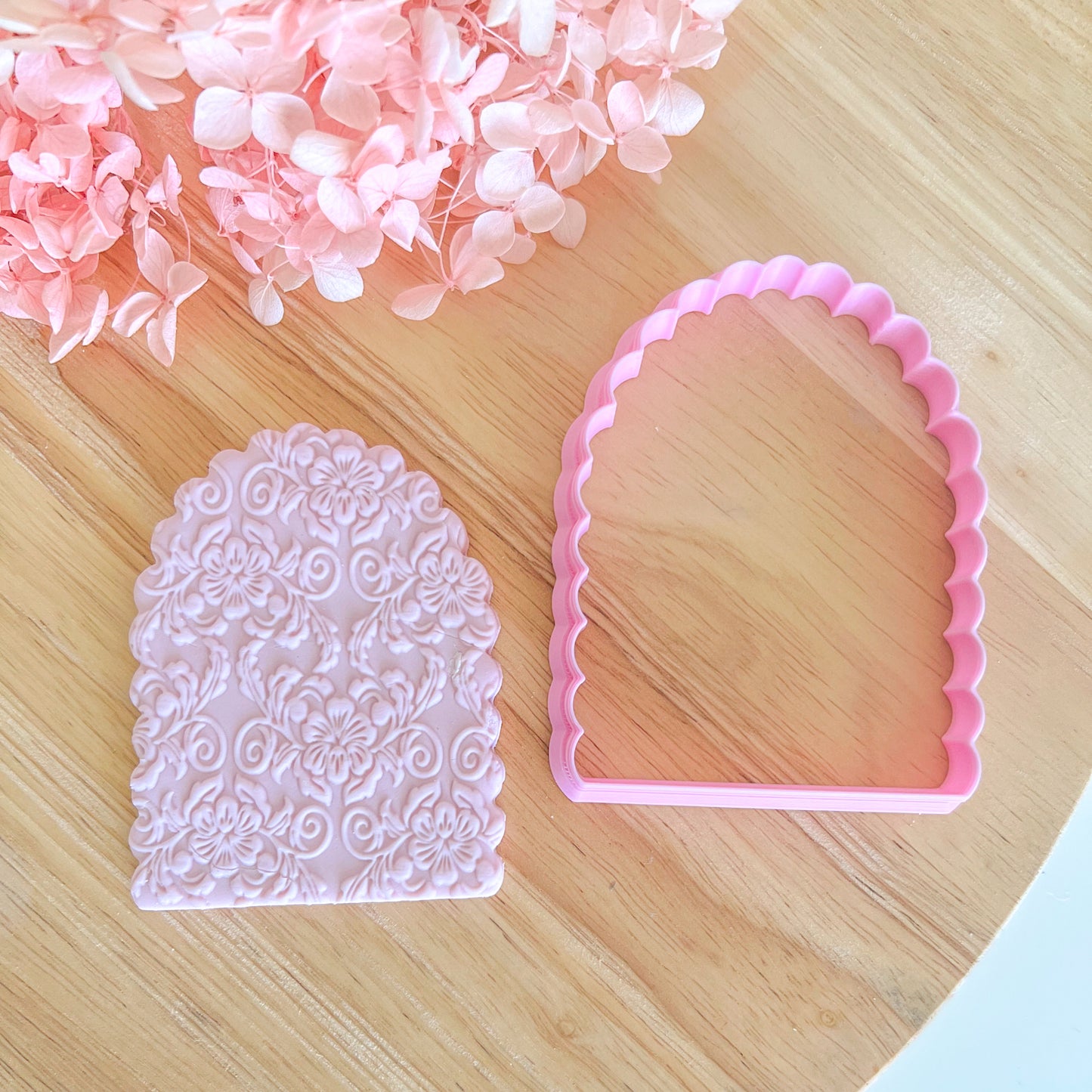 Scalloped Arch Cookie Cutter