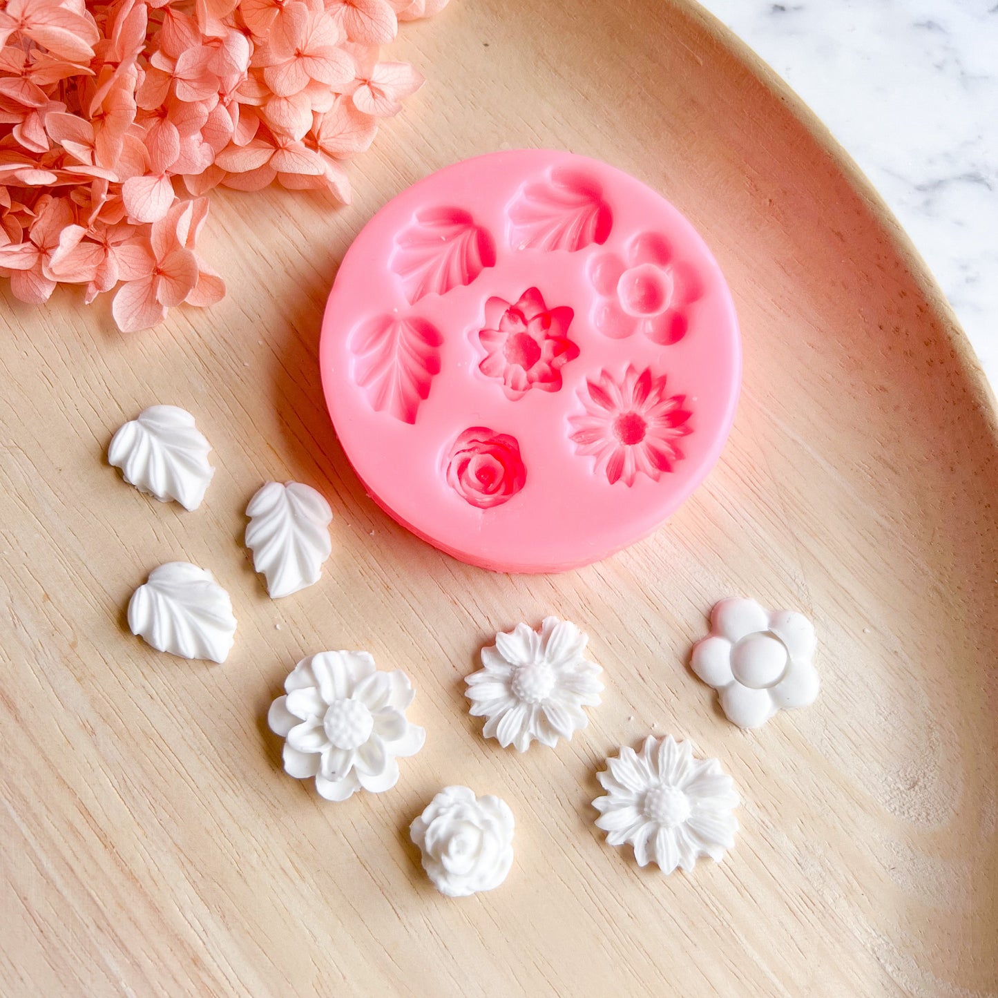 "Mixed Florals" - Silicone Mould