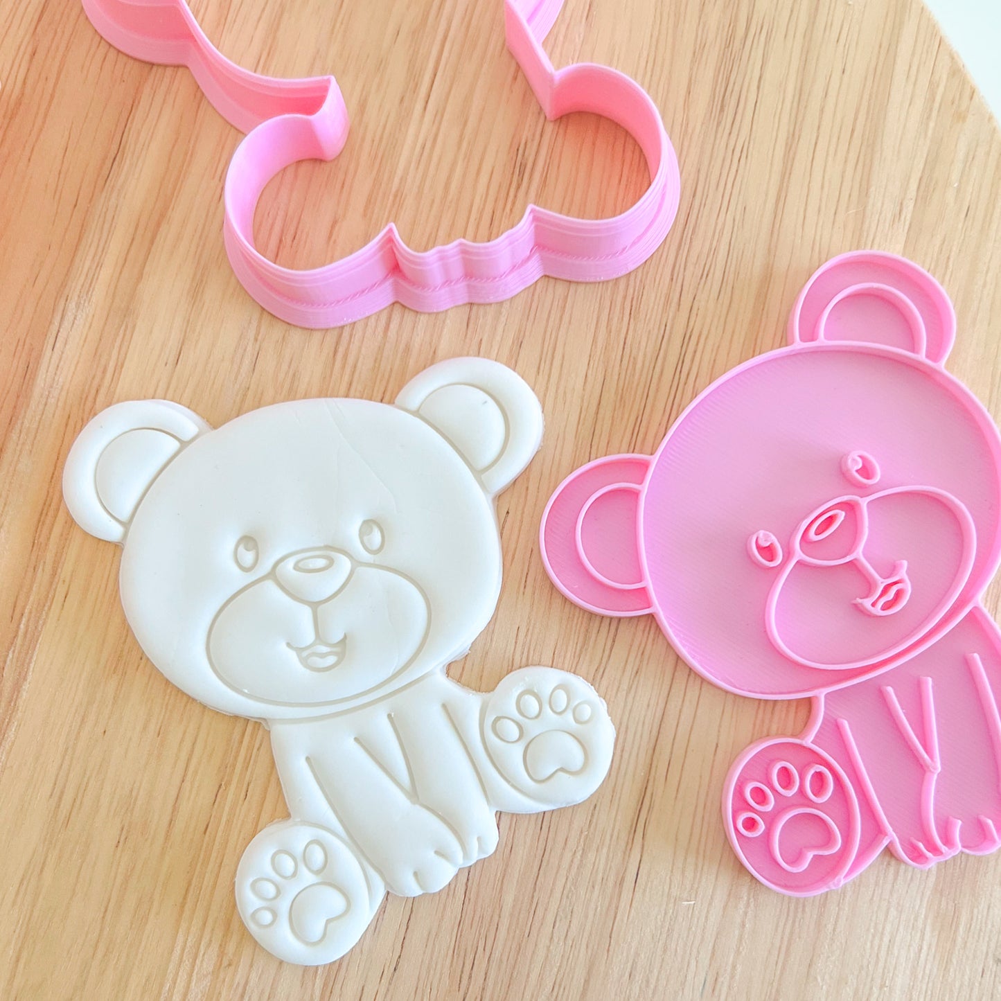 "Adorable Bear" - Cutter & Stamp Set