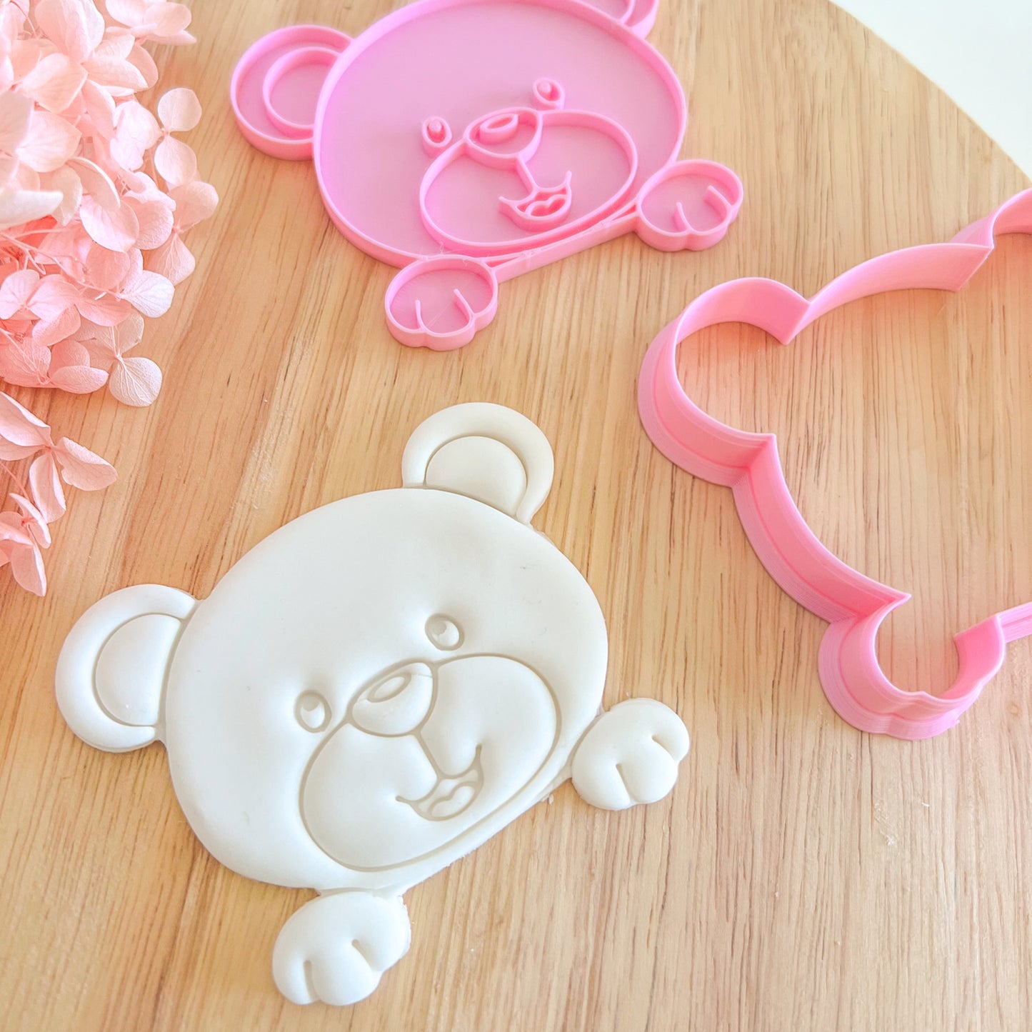 Peek-a-boo Bear Cookie Cutter & Stamp