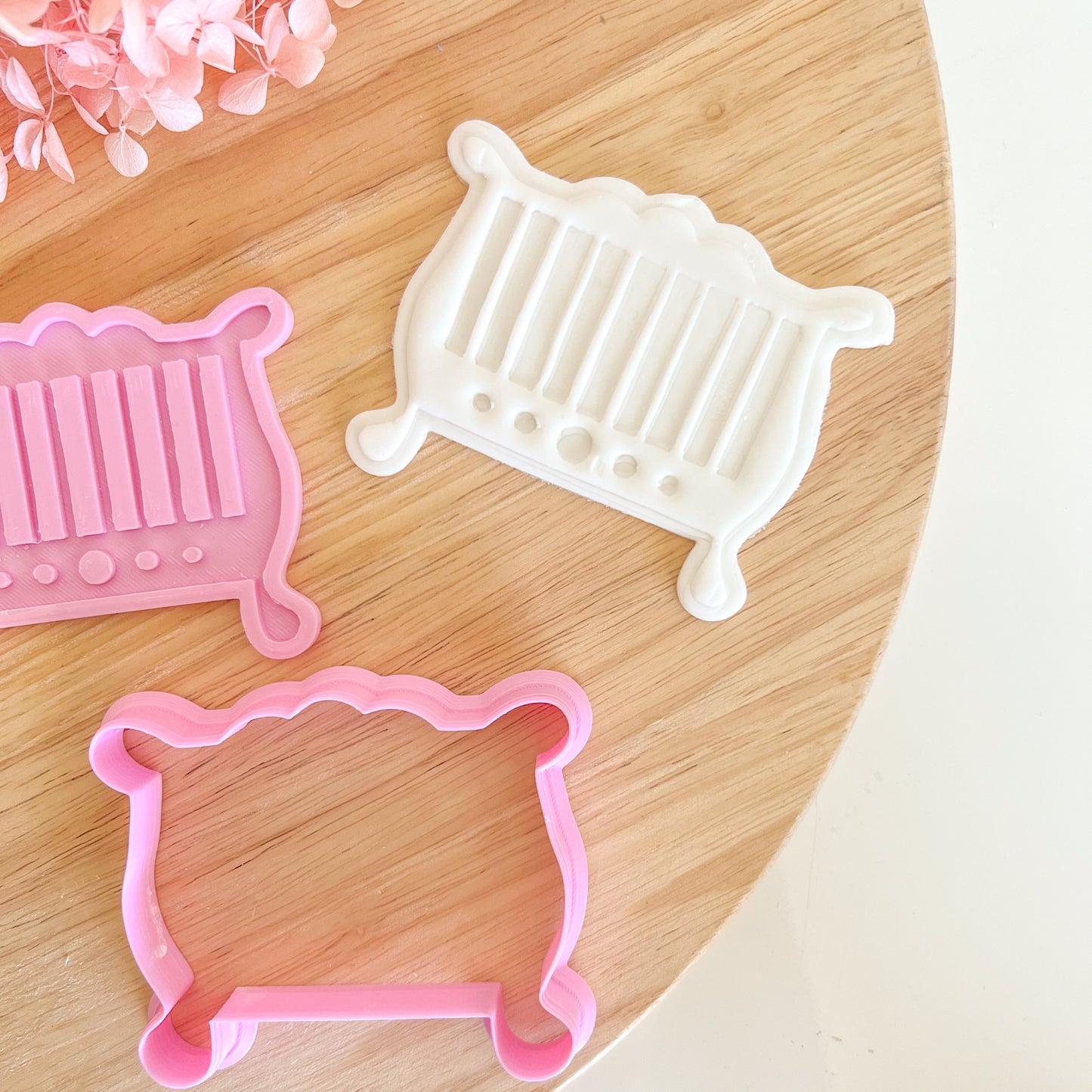 Baby Cot Cutter & Stamp