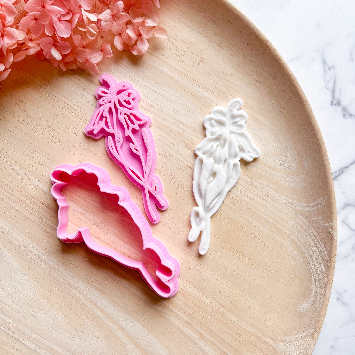 Native Lily Cookie Cutter & Stamp