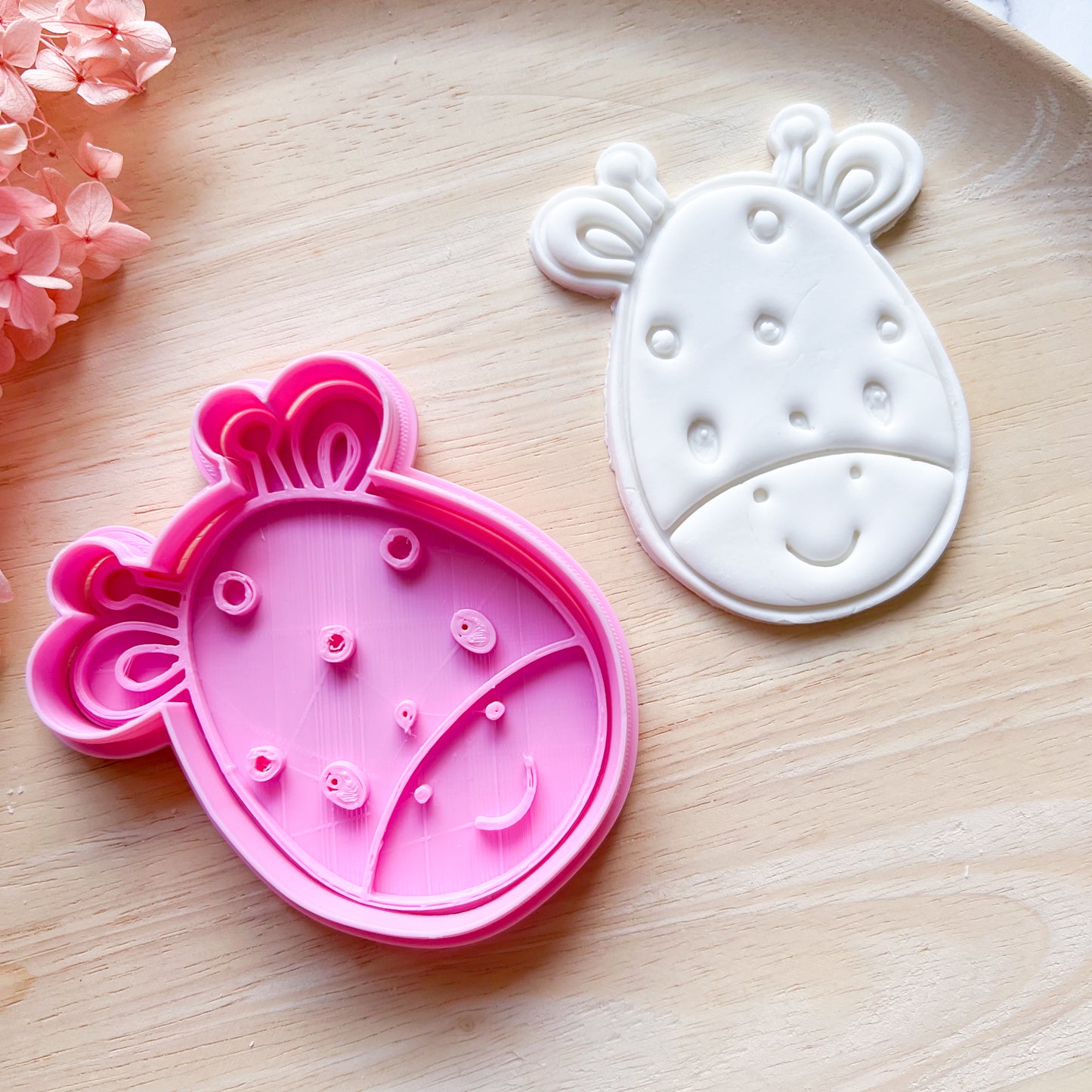 Baby Giraffe Cookie Cutter & Stamp