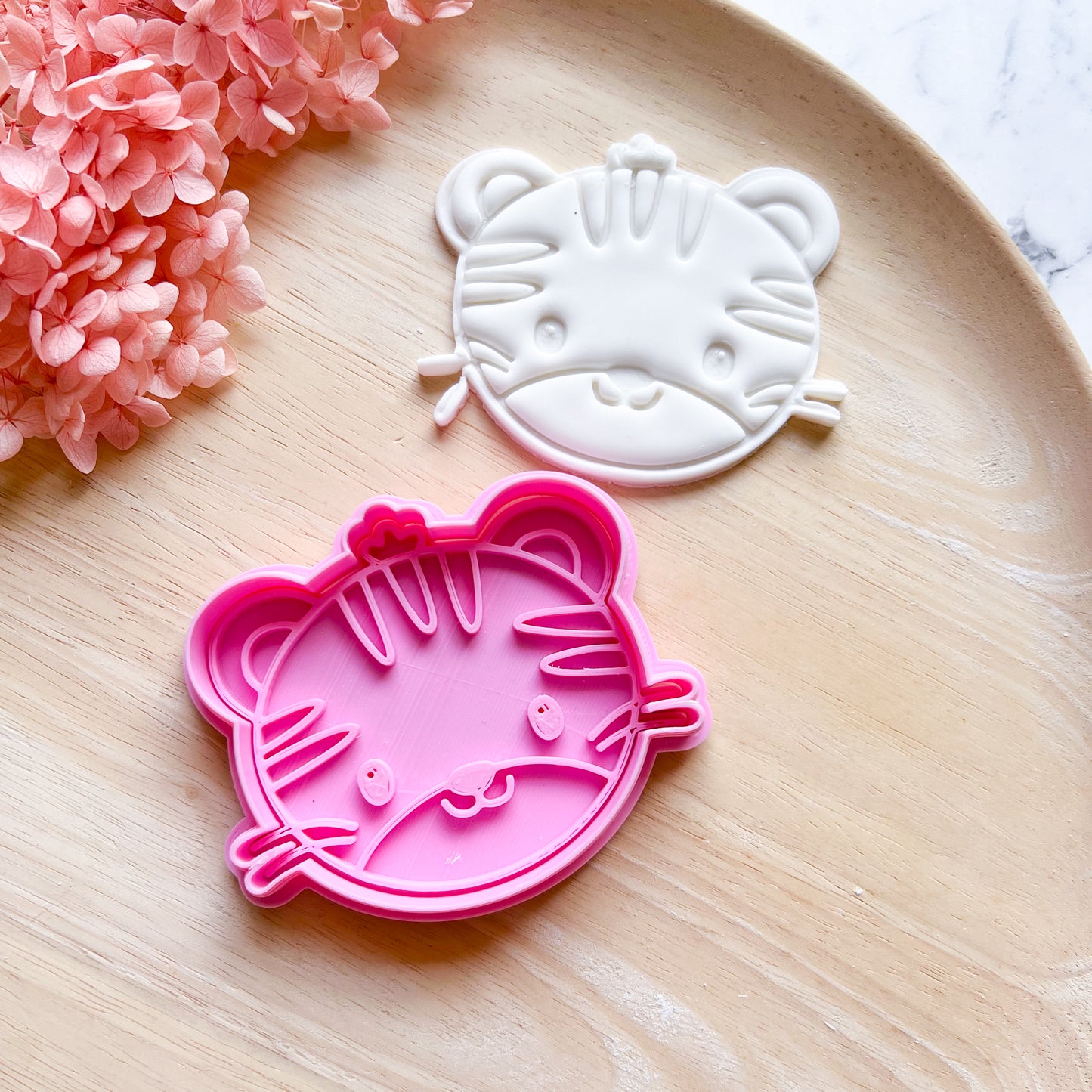 Baby Tiger Cookie Cutter & Stamp