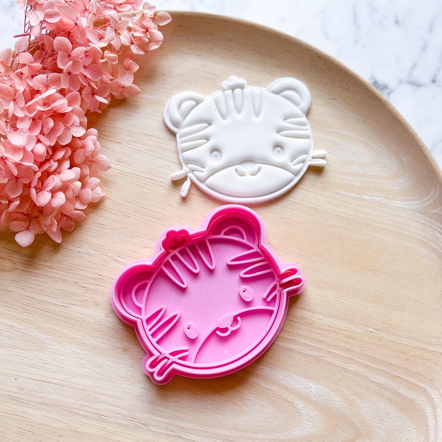 Baby Tiger Cookie Cutter & Stamp