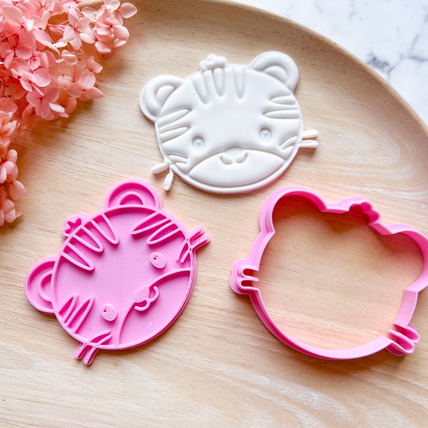Baby Tiger Cookie Cutter & Stamp