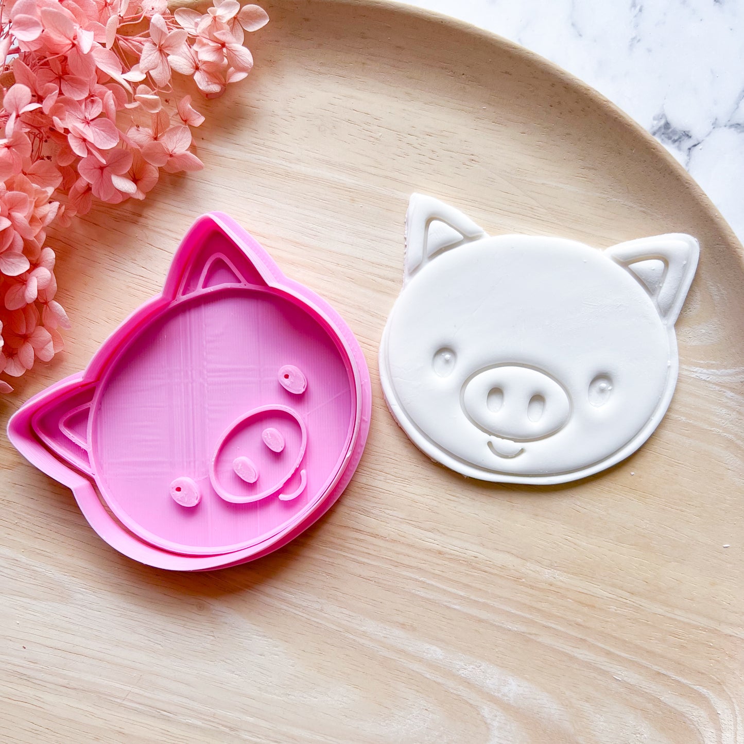 Baby Pig Cookie Cutter & Stamp