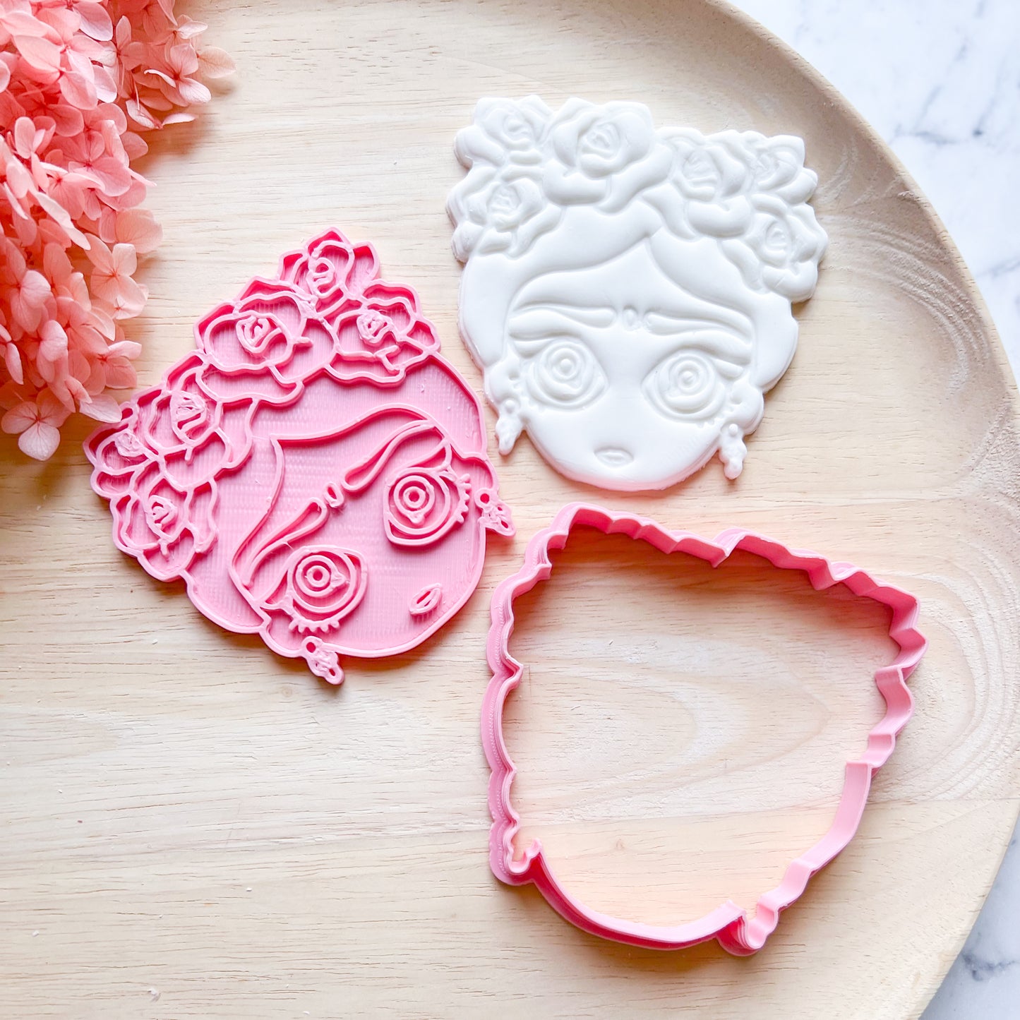 Frida Cookie Cutter & Stamp