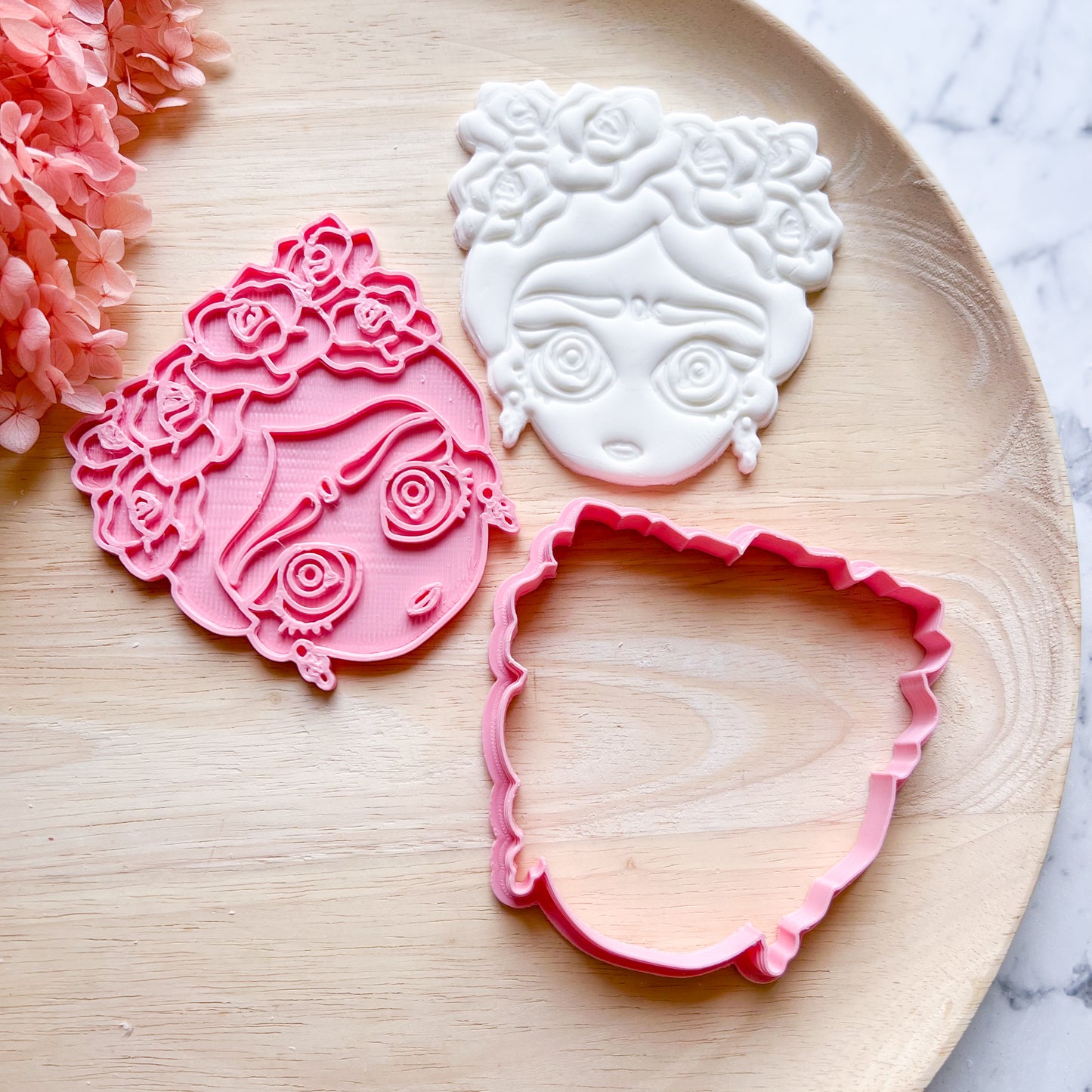 Frida Cookie Cutter & Stamp