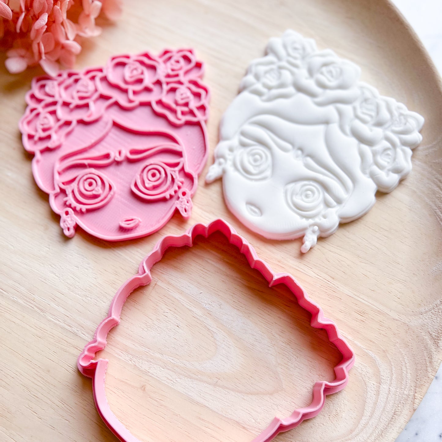 Frida Cookie Cutter & Stamp