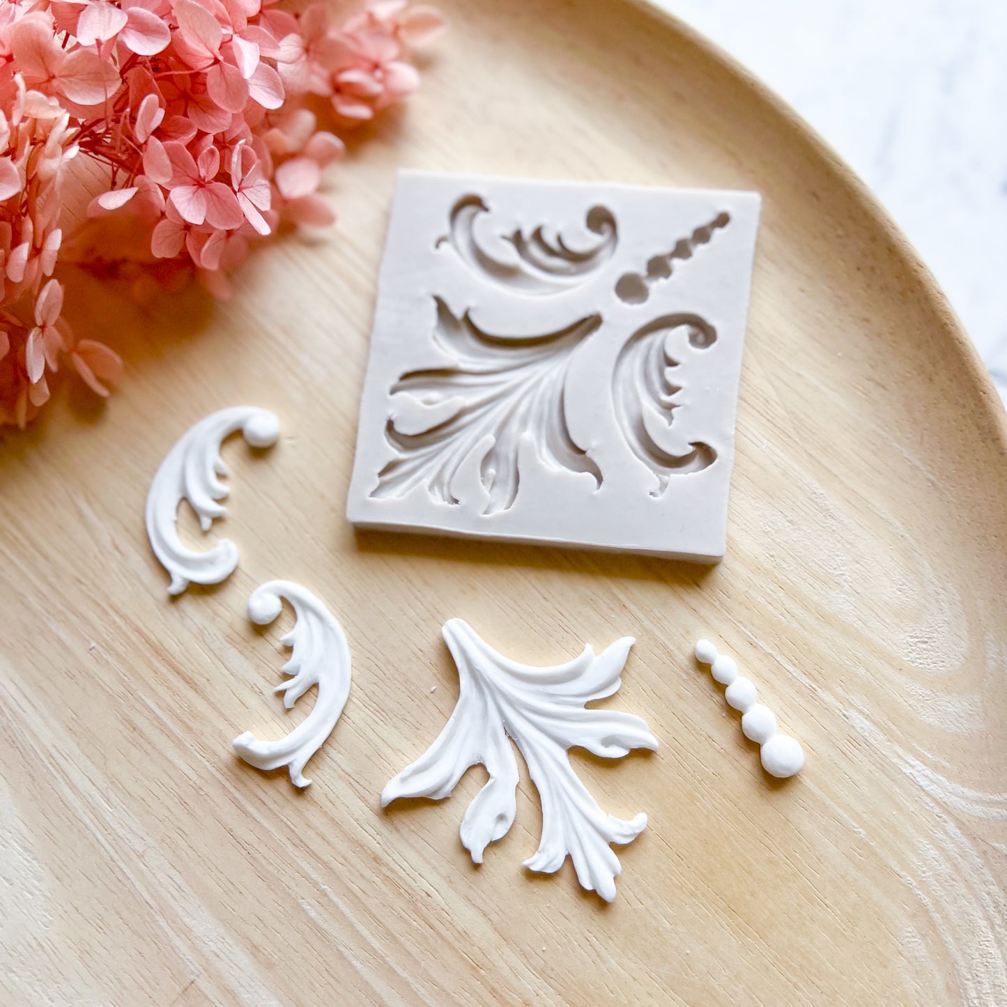 Baroque Scroll Silicone Mould