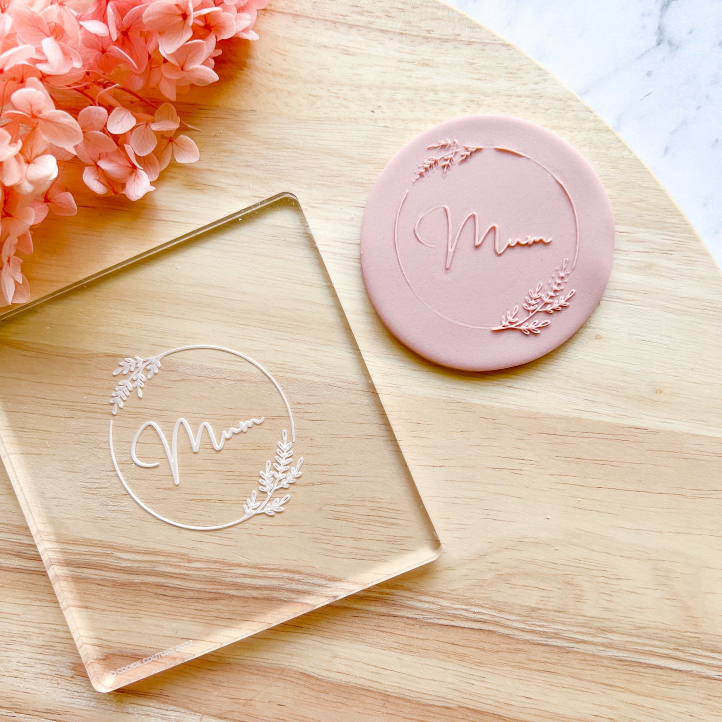 Mum Floral Border Stamp