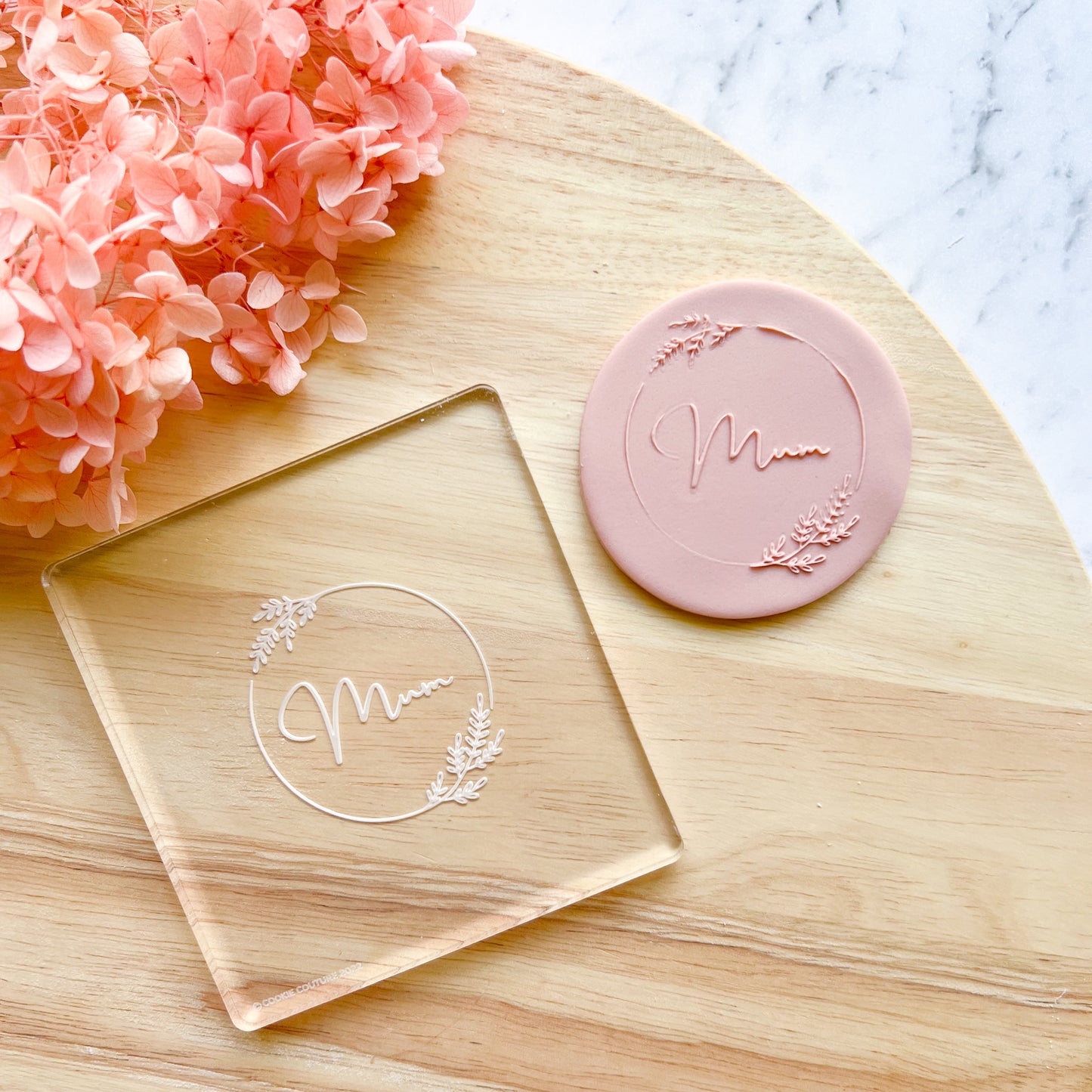 Mum Floral Border Stamp