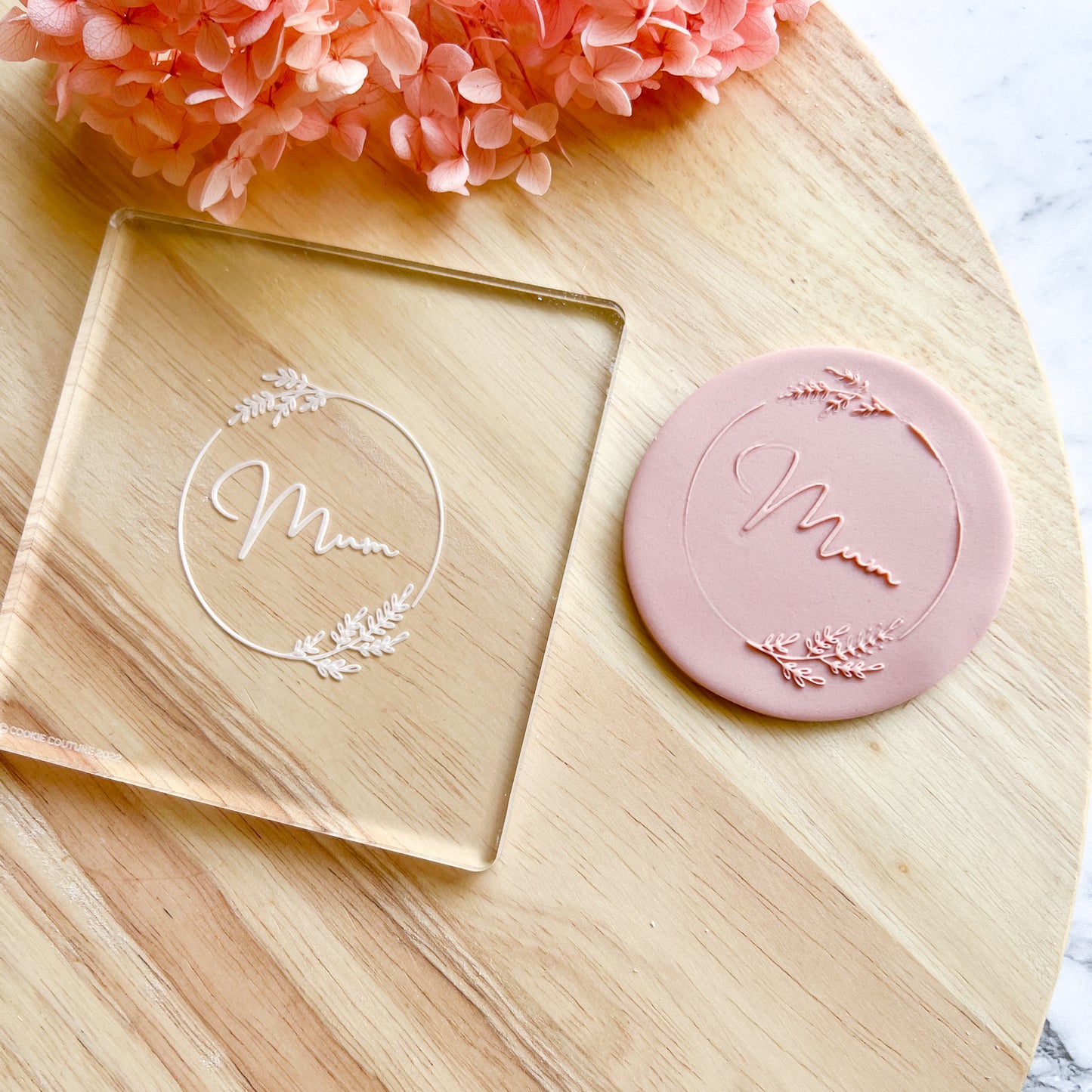 Mum Floral Border Stamp